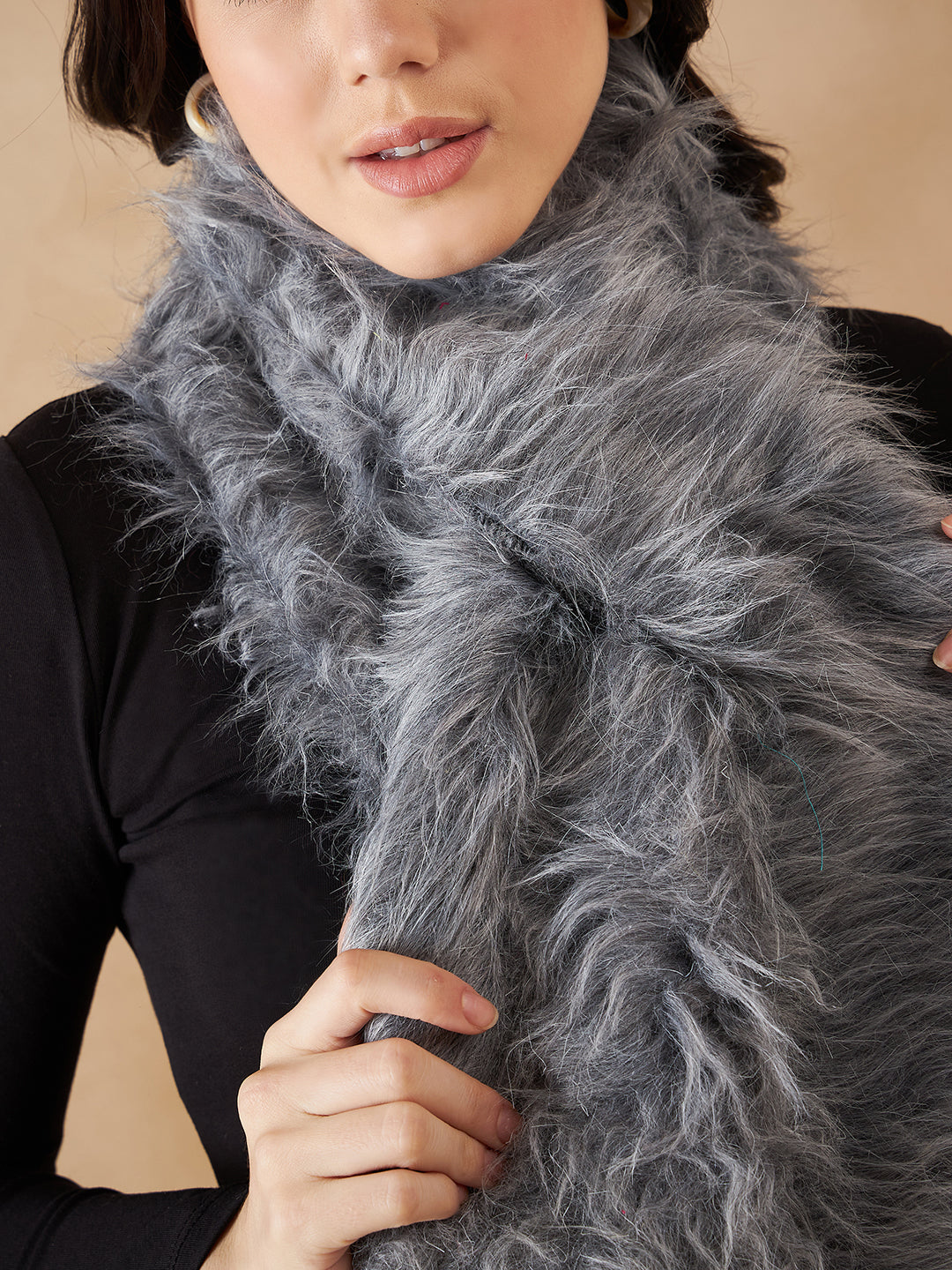 InWeave Women's Light Grey Faux Fur Neck Warmer - Swadesiicart