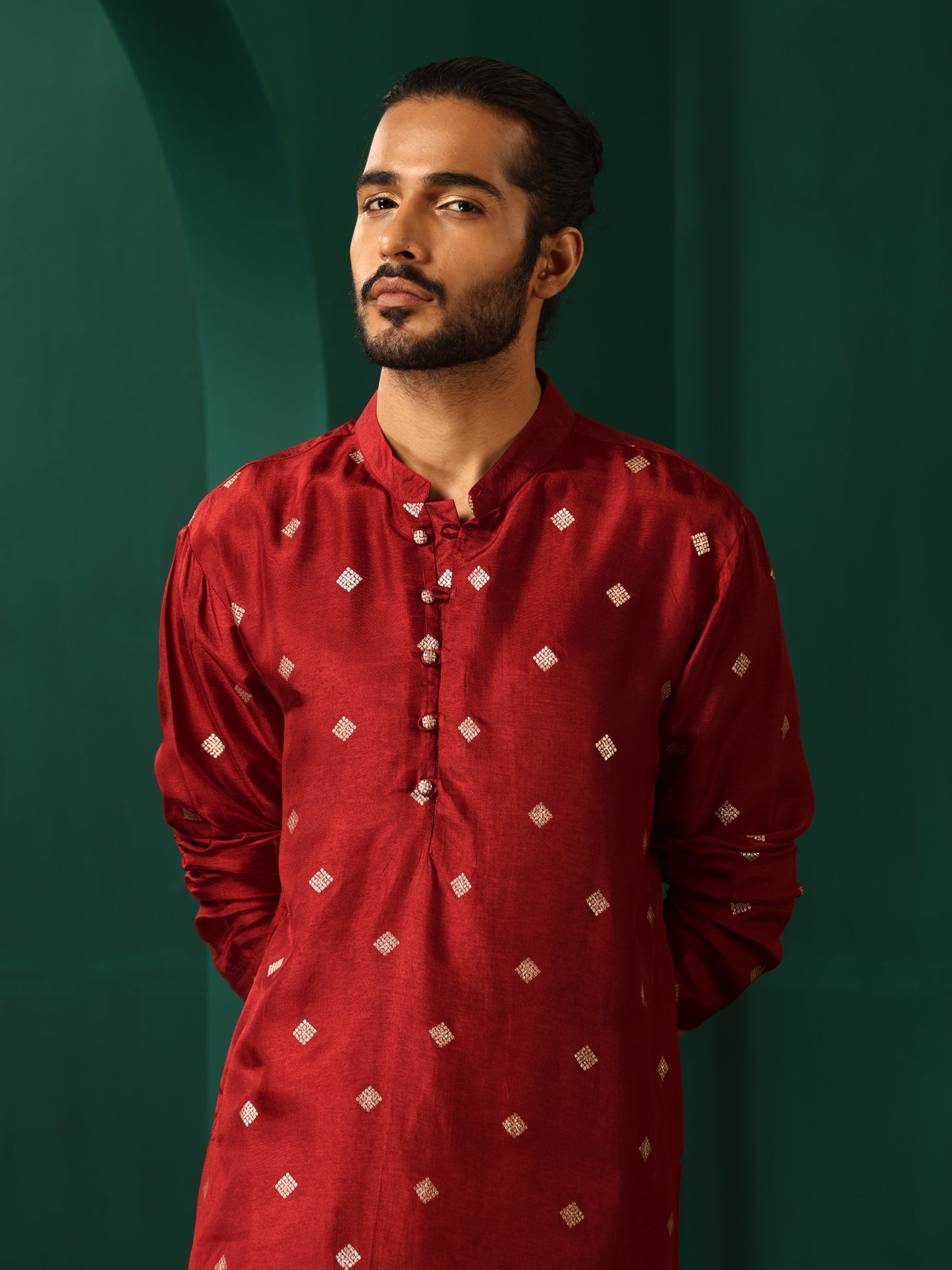 trueBrowns Men's Maroon Diamond Viscose Silk Long Kurta | Swadesiicart