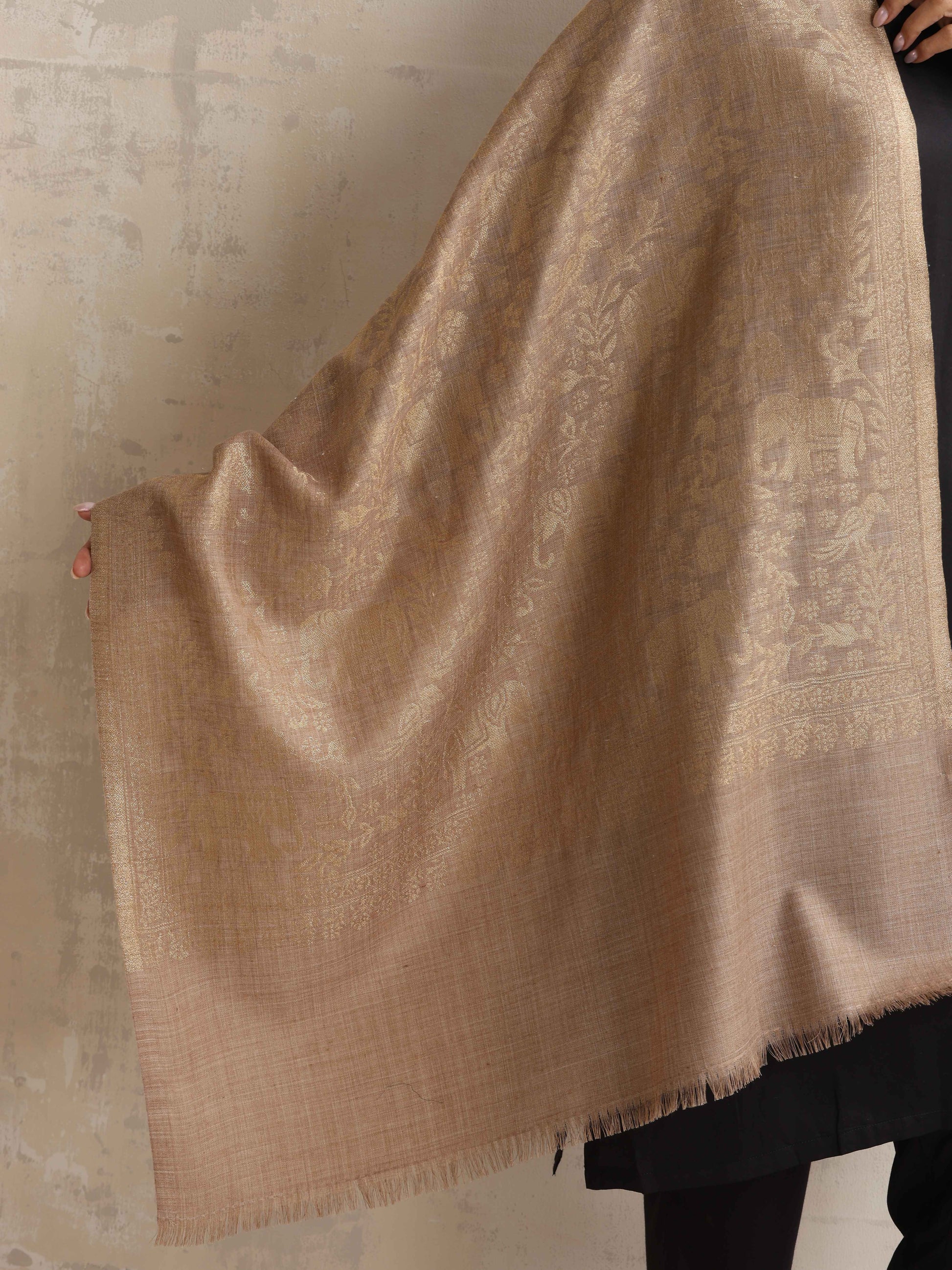 trueBrowns Brown Floral Jaal Woollen Stole | Swadesiicart