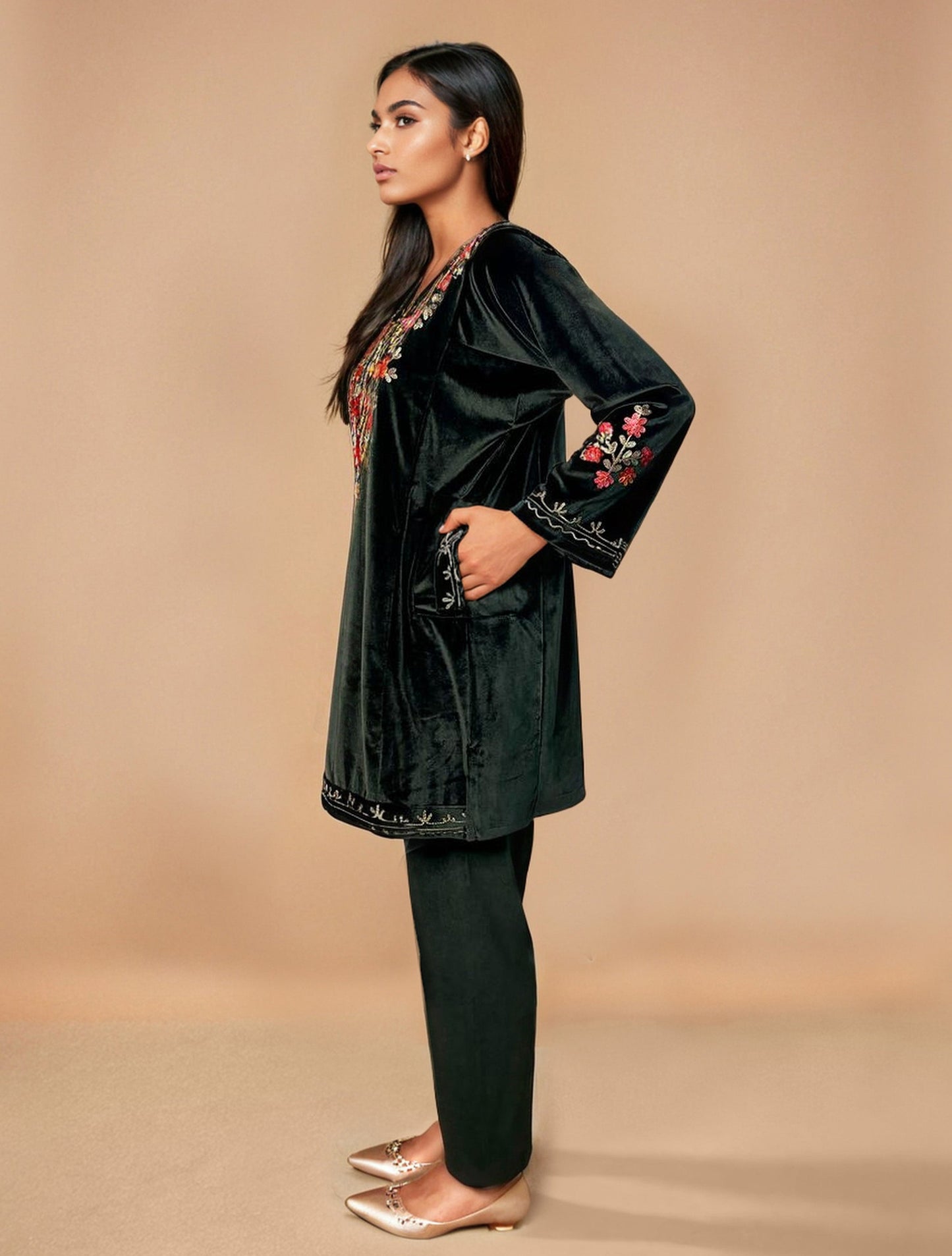 trueBrowns Olive Green Velvet Embroidered Co-ord Set - Swadesiicart