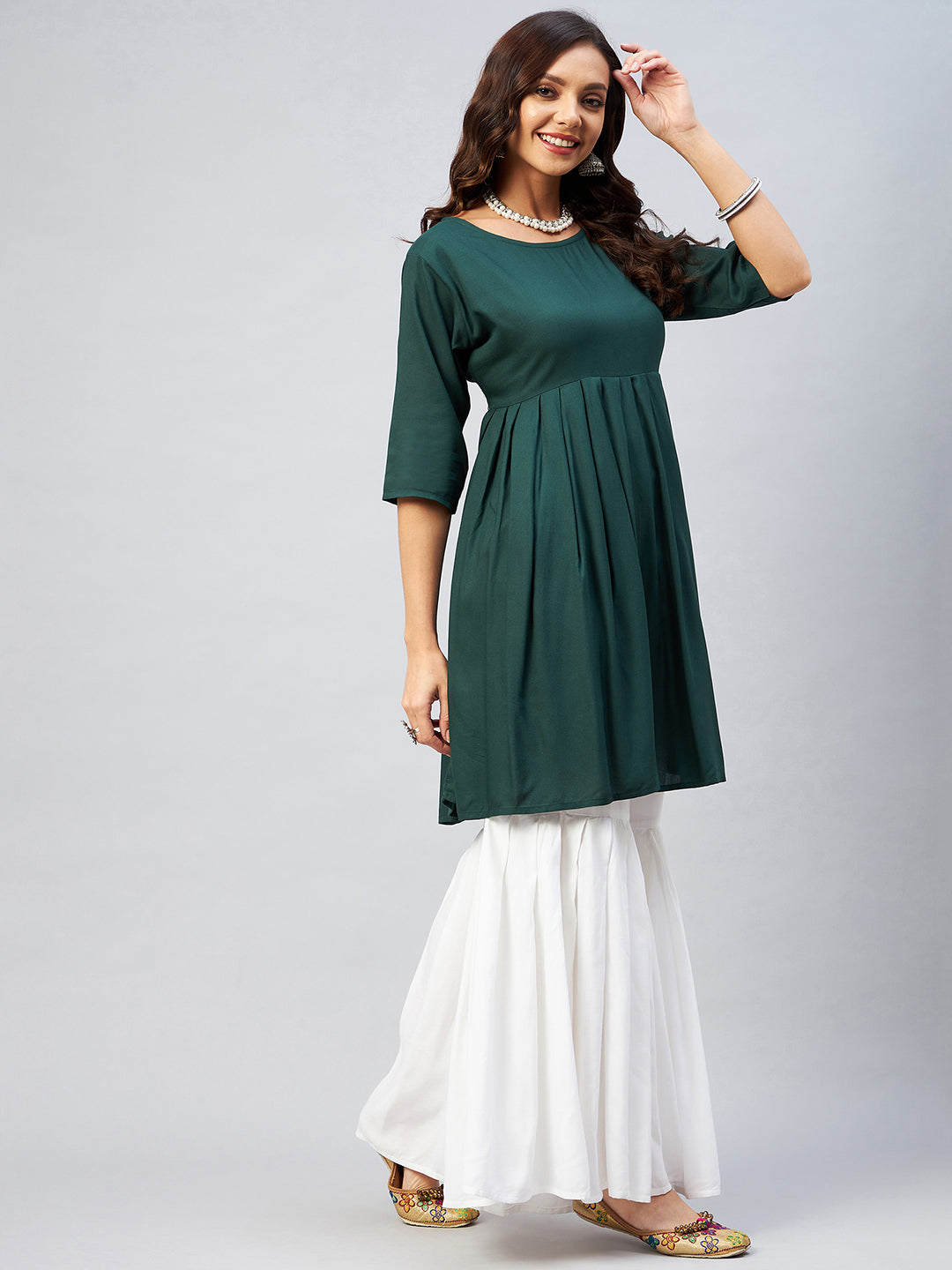 InWeave Women's Dark Green Short Anarkali Kurta - Swadesiicart