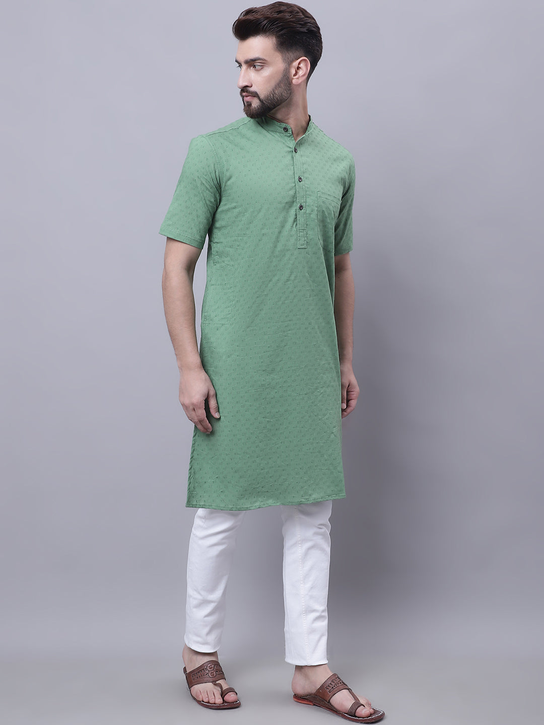 Even Apparels Green Pure Cotton Short Sleeves Kurta With Band Collar | Swadesiicart