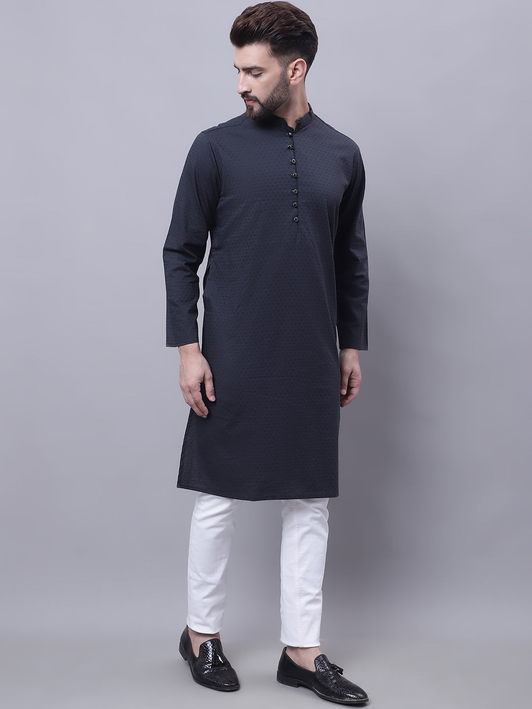 Even Apparels Black Pure Cotton Kurta With Band Collar | Swadesiicart