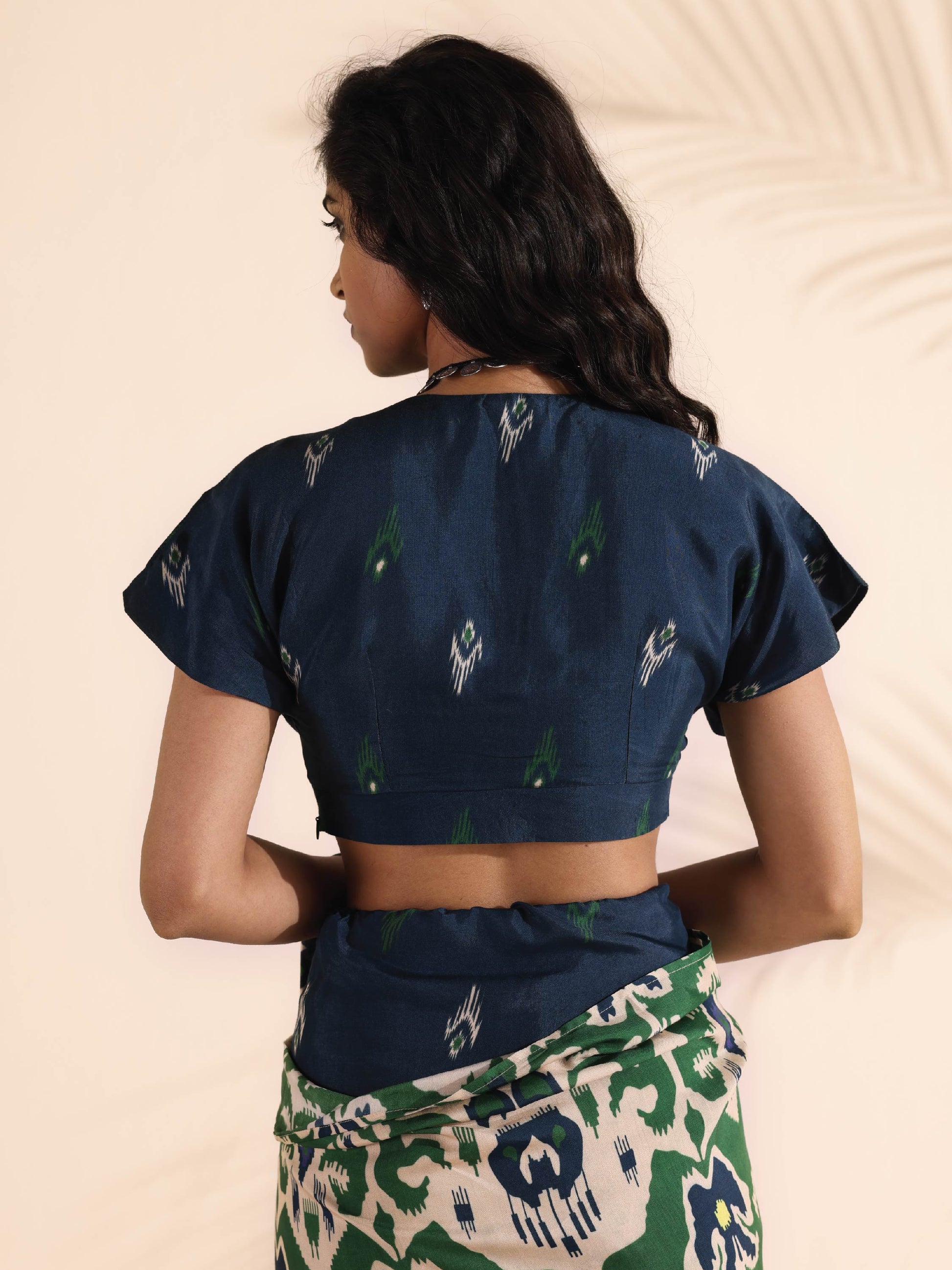 trueBrowns Blue Muslin Ikat Blouse | Swadesiicart