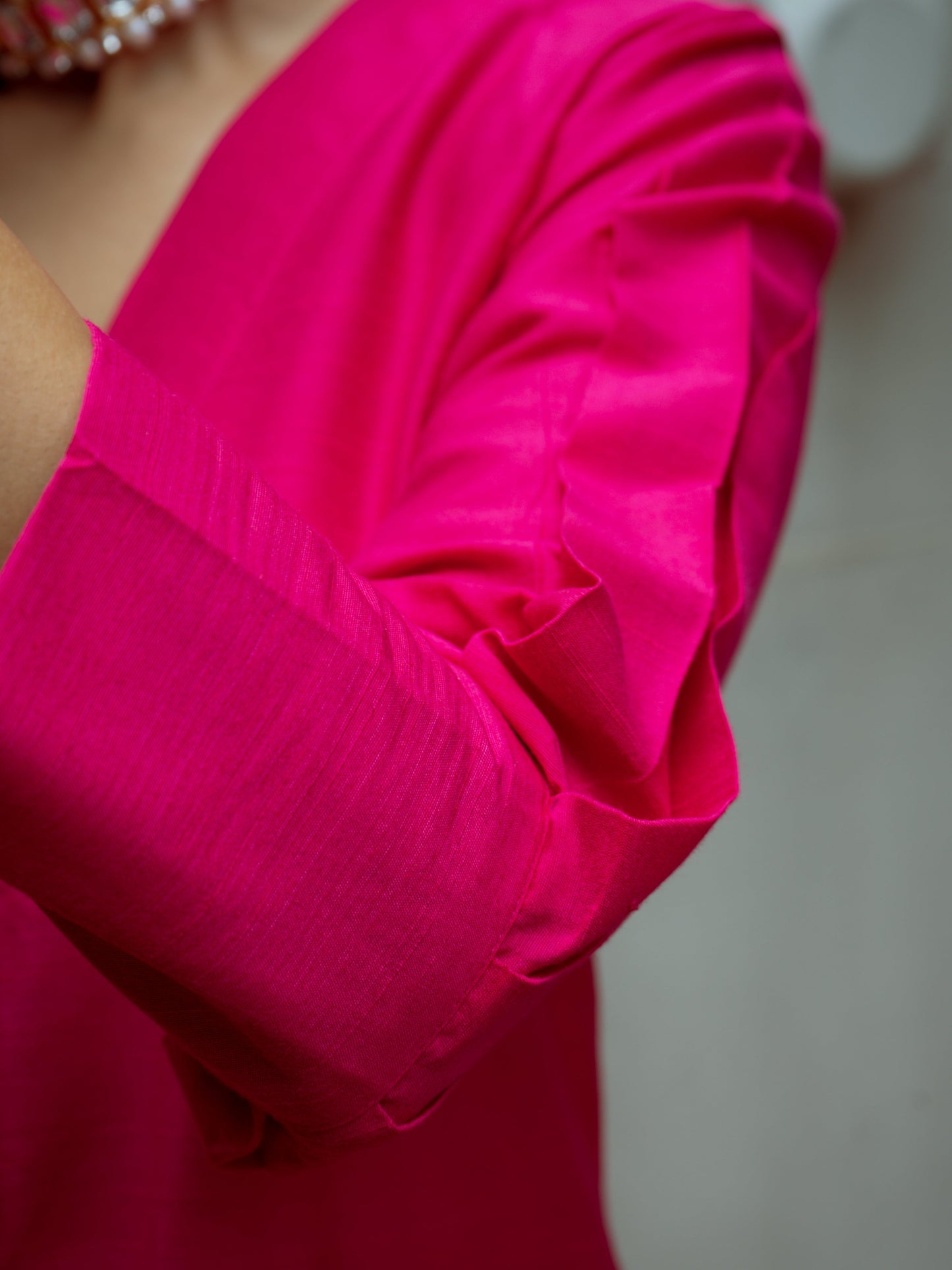 trueBrowns Pink Dupion Silk Puff Sleeve Kurta Pant Set | Swadesiicart