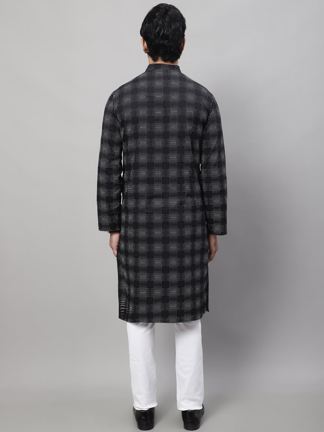 Even Apparels Black Pure Cotton Kurta With Band Collar | Swadesiicart