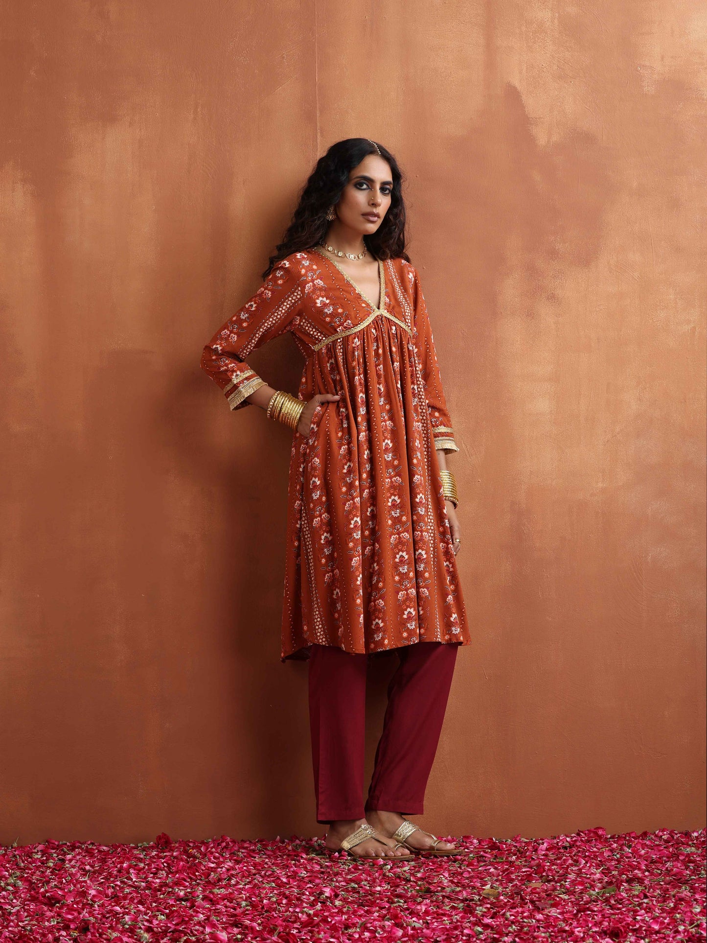 trueBrowns Orange Print Anarkali Kurta Co-ord Set - Swadesiicart