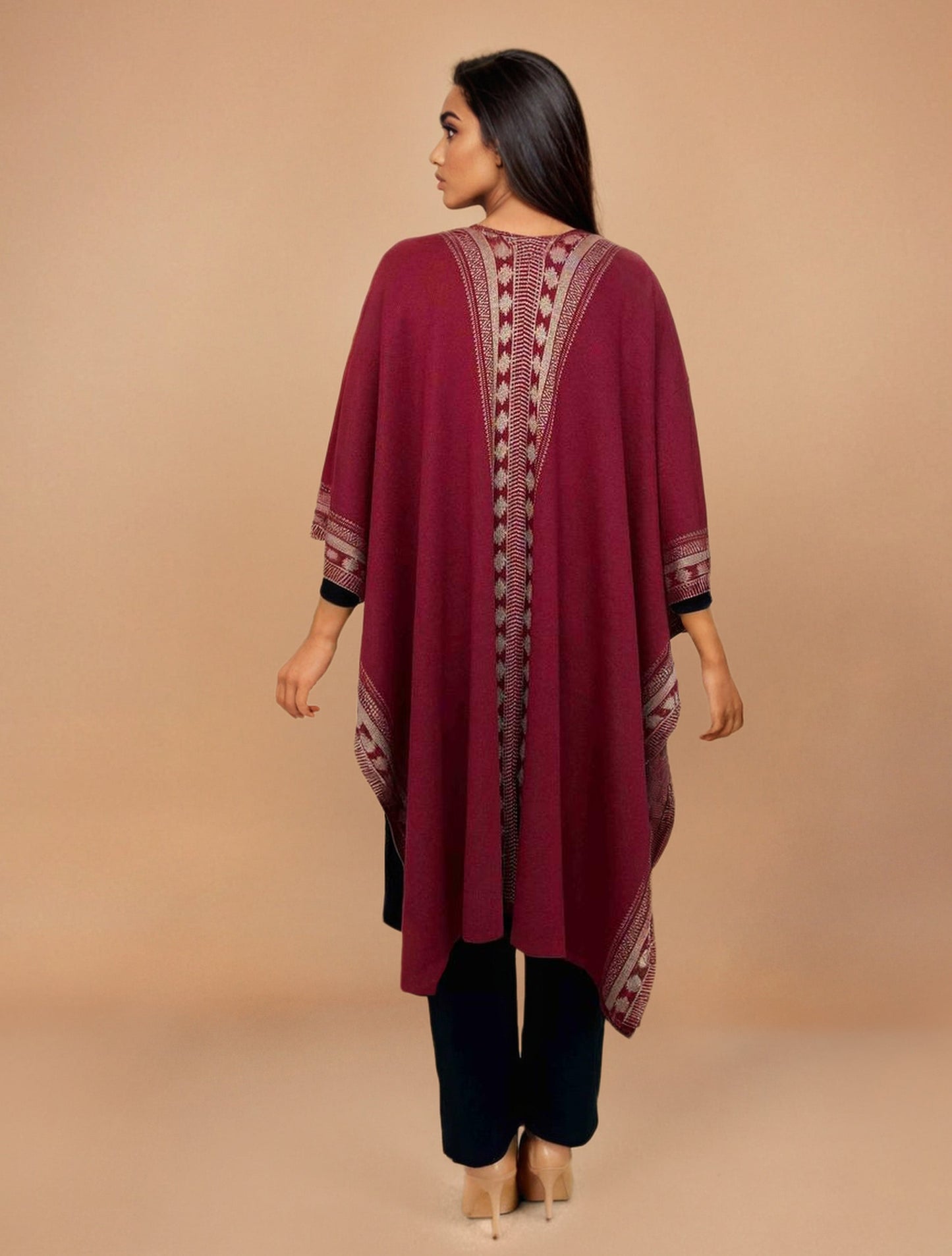 trueBrowns Maroon Woollen Geometric Kaftan Cape | Swadesiicart