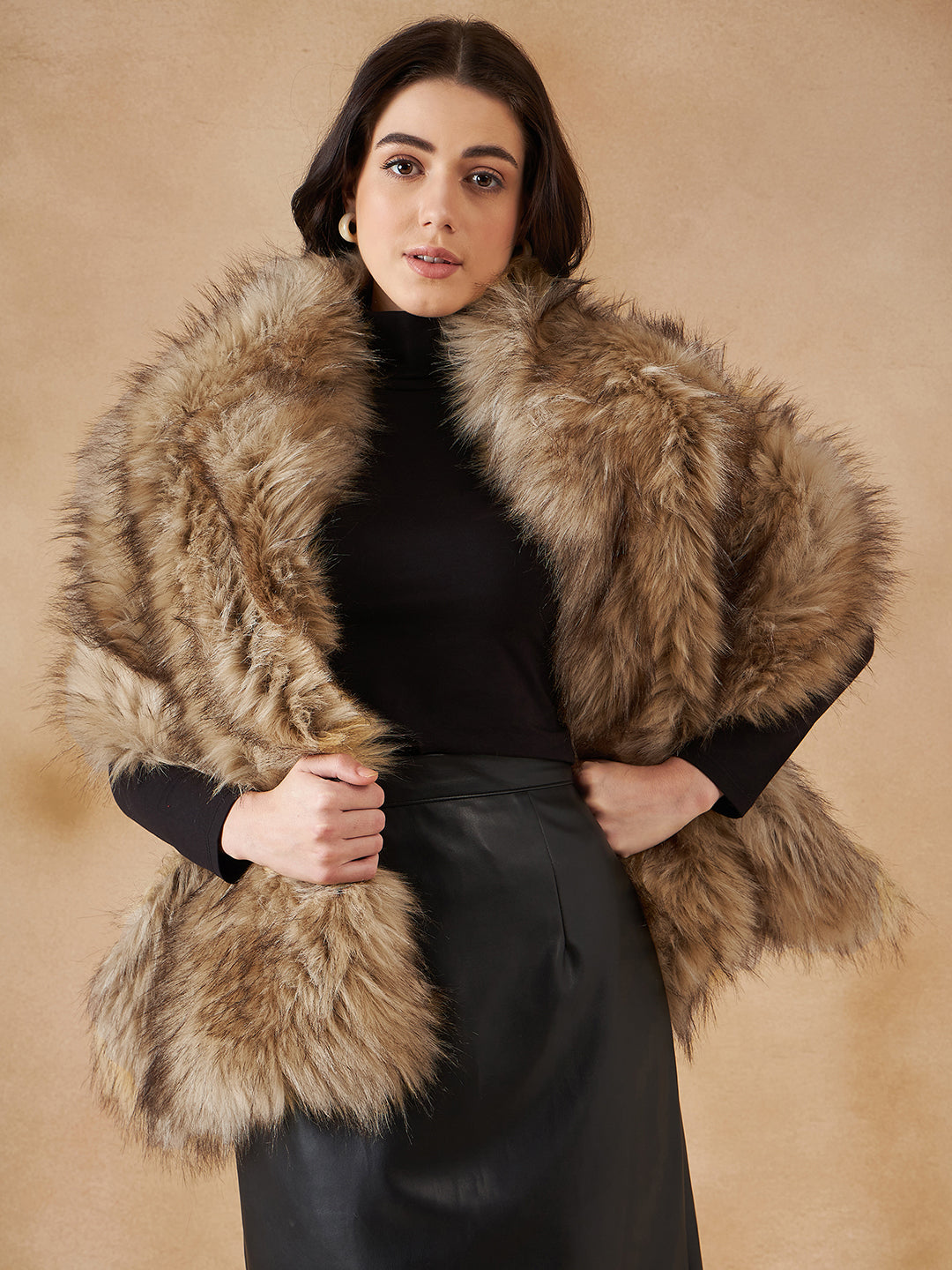 InWeave Women's Winter Beige Faux Fur Cape - Swadesiicart