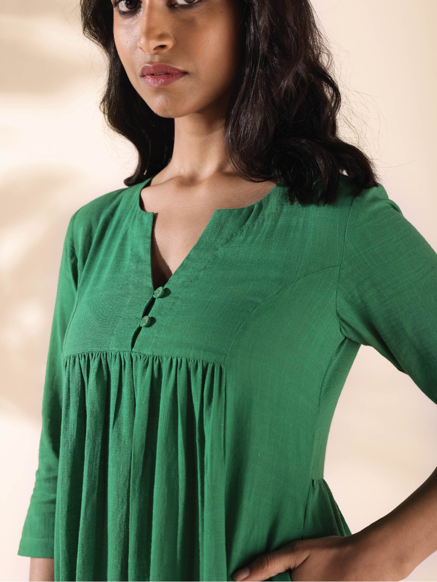 trueBrowns Green Cotton Long Kurta Pant Set | Swadesiicart