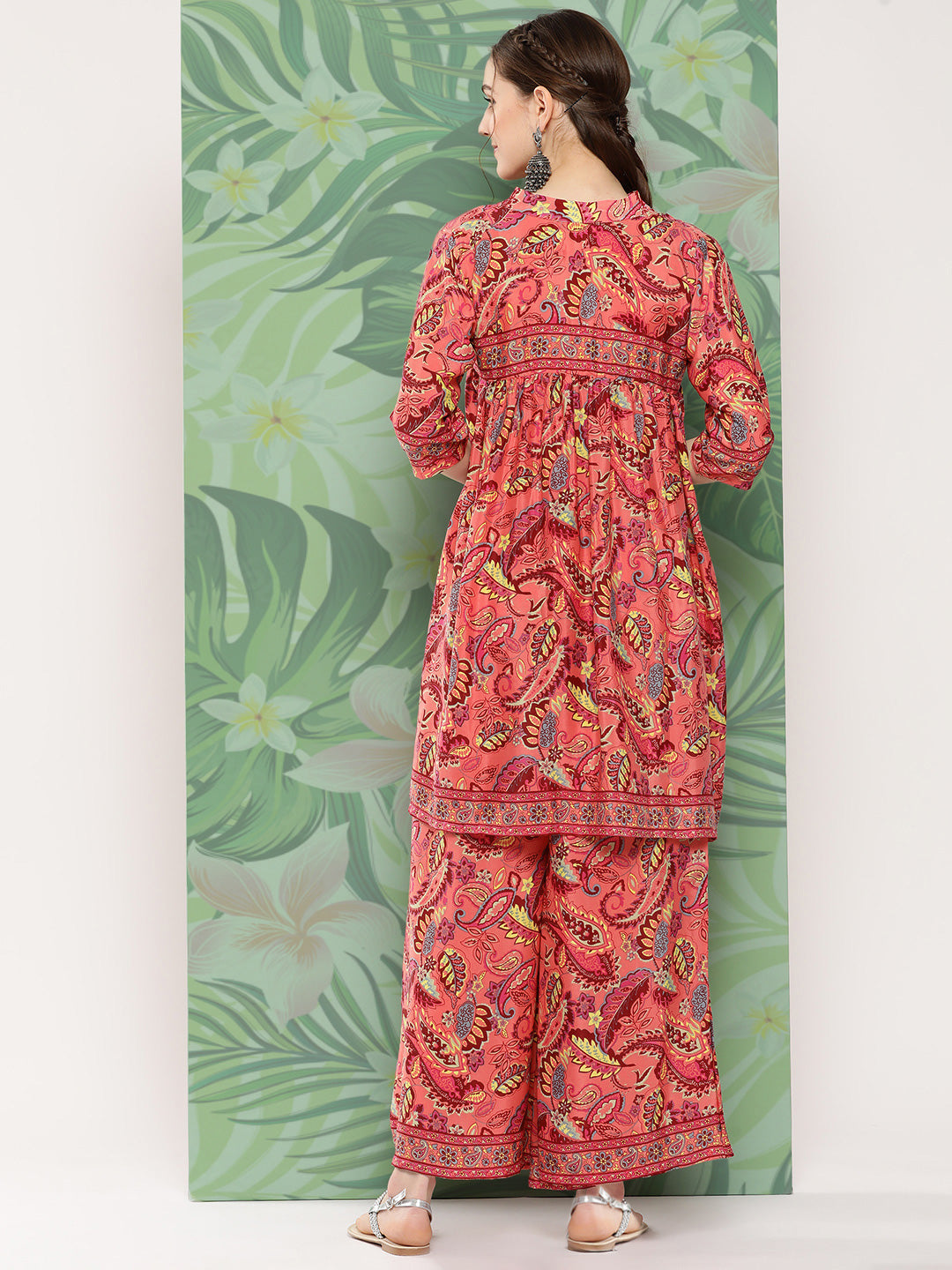 InWeave Women's Peach Camelia Printed Ethnic Kurta Set - Swadesiicart