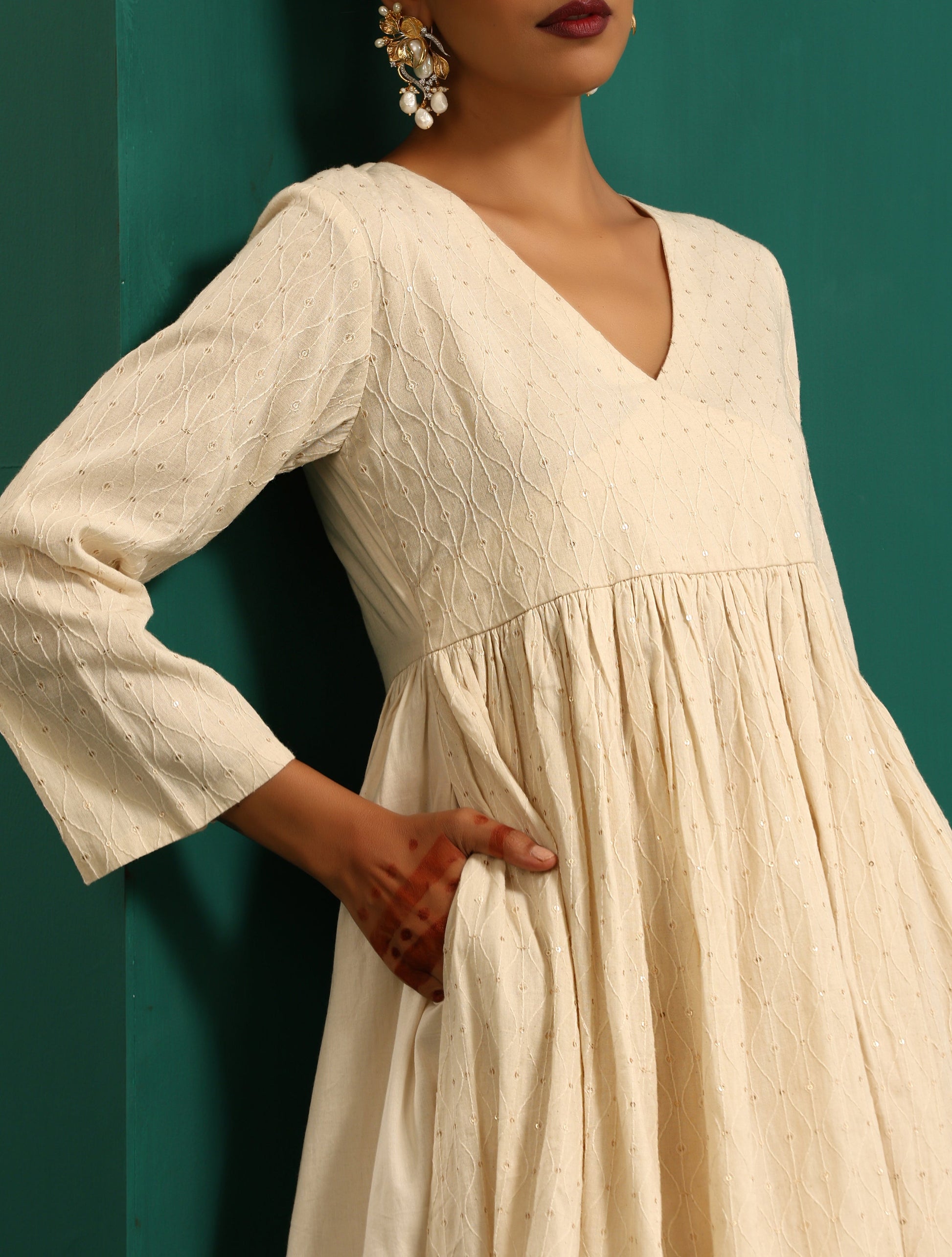 trueBrowns Ivory Tonal Cotton Anarkali Kurta Pant Set | Swadesiicart