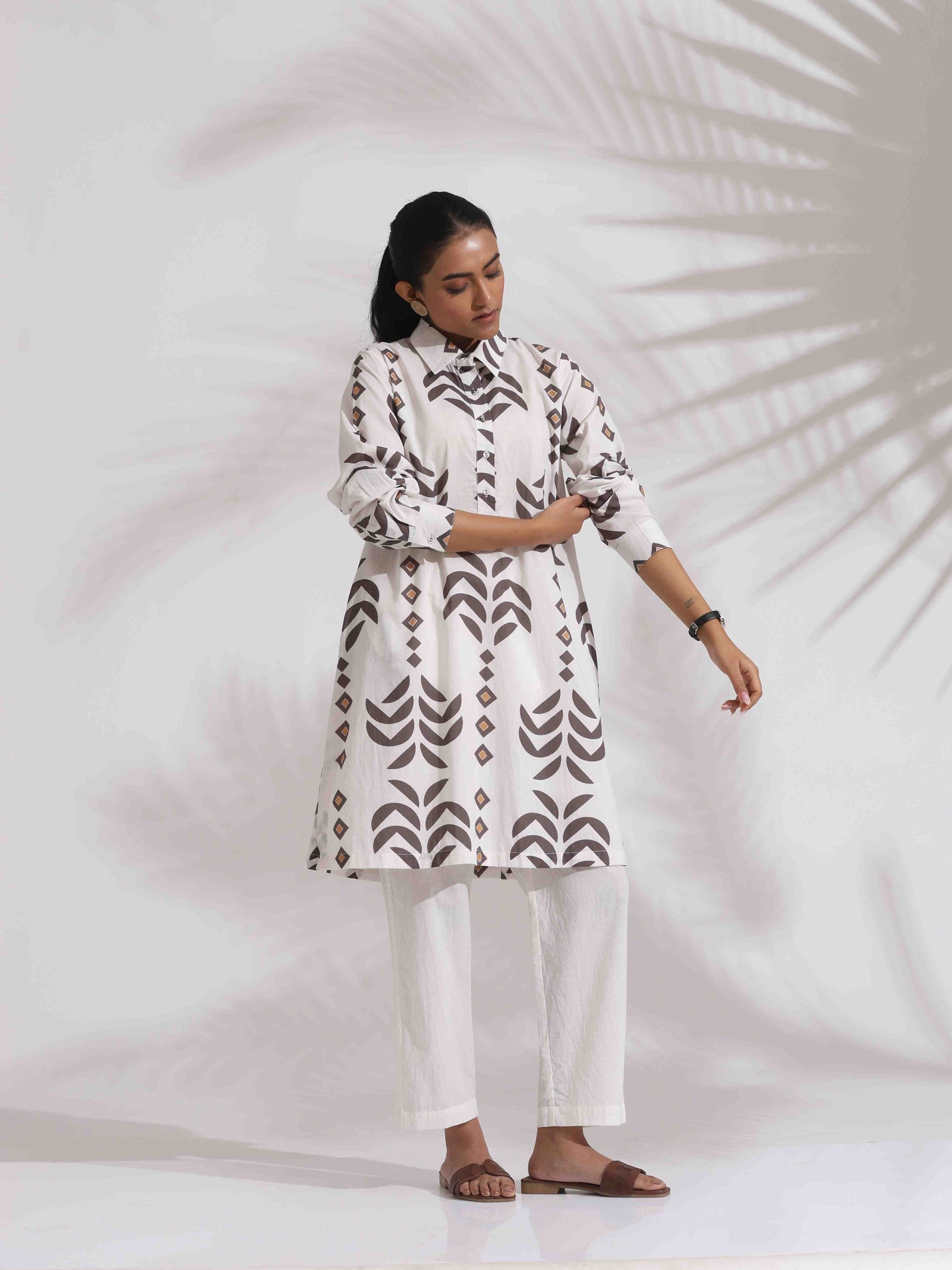 trueBrowns White Cotton Stripe Print Kurta Co-ord Set - Swadesiicart