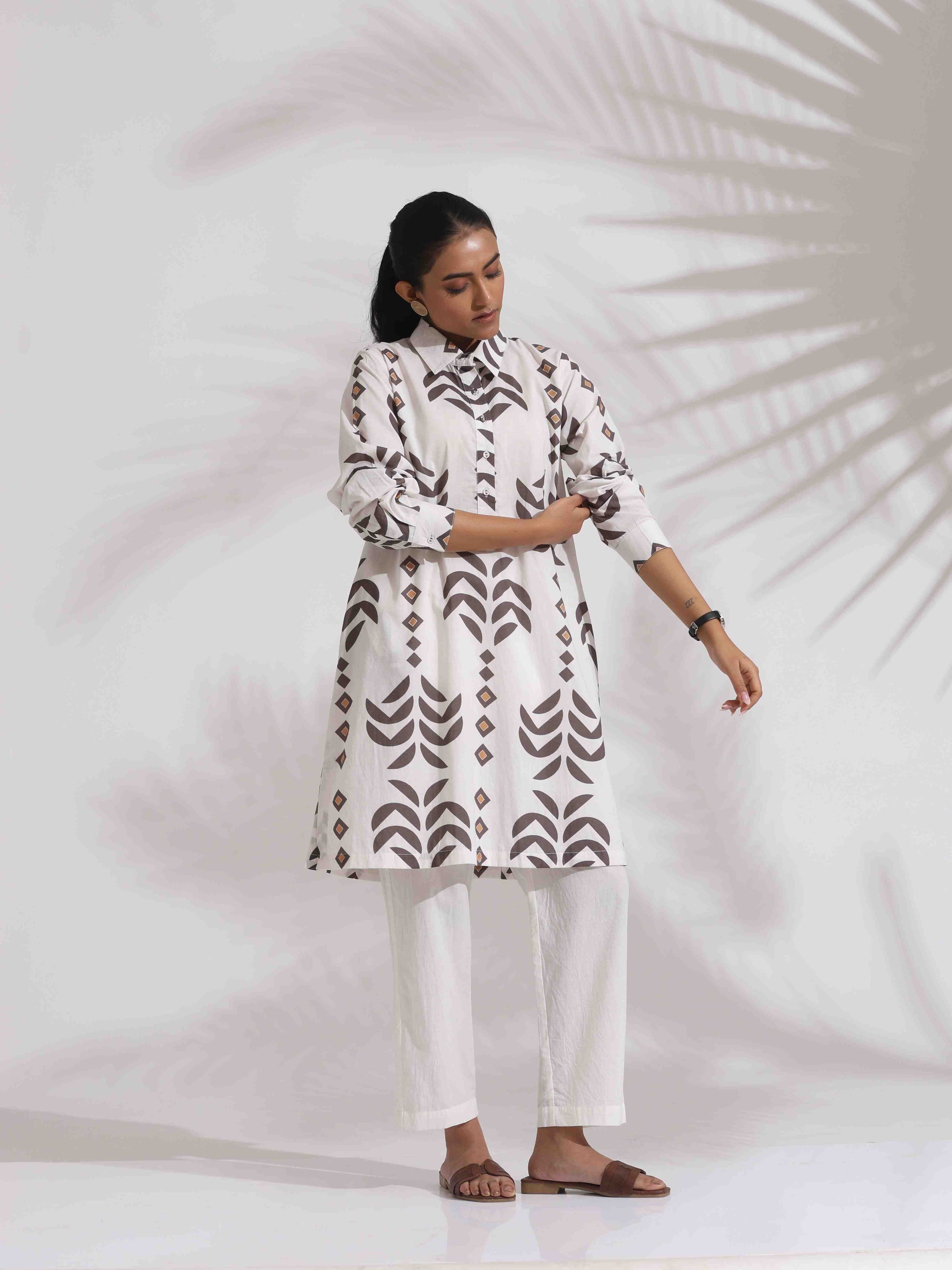trueBrowns White Cotton Stripe Print Kurta Co-ord Set - Swadesiicart