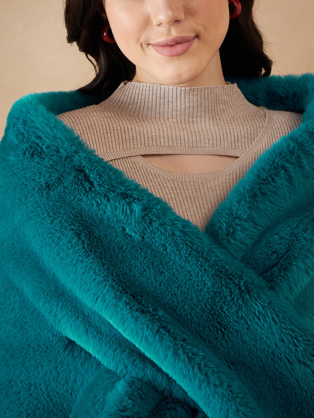 InWeave Women's Cyan Blue Long Faux Fur Cape - Swadesiicart