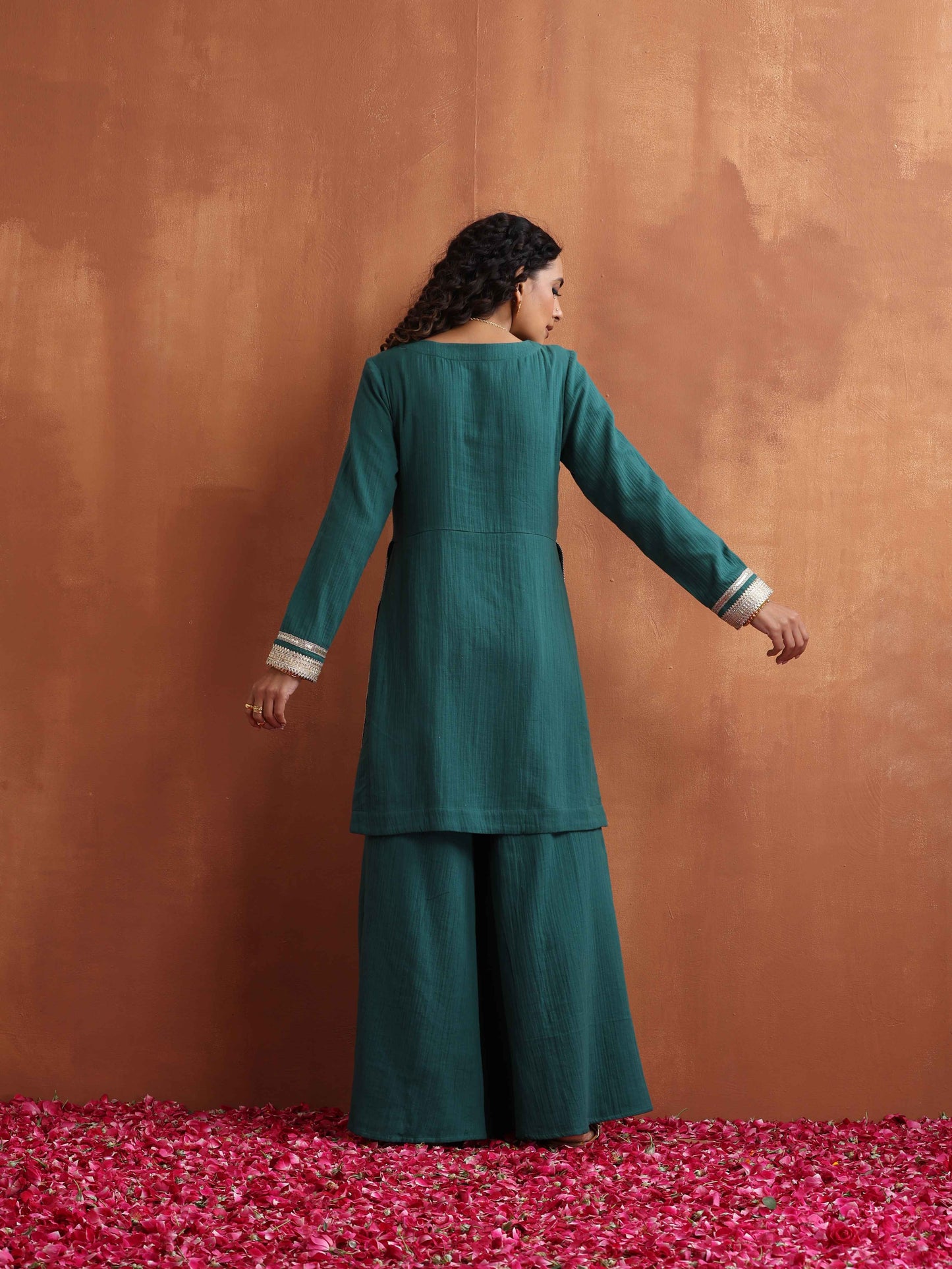trueBrowns Green Cotton Sharara Set | Swadesiicart