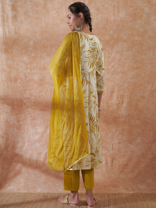 InWeave Women's White Mustard Lurex Leaf Print Patch Gota Kurta Set W Mustard Dupatta - Swadesiicart