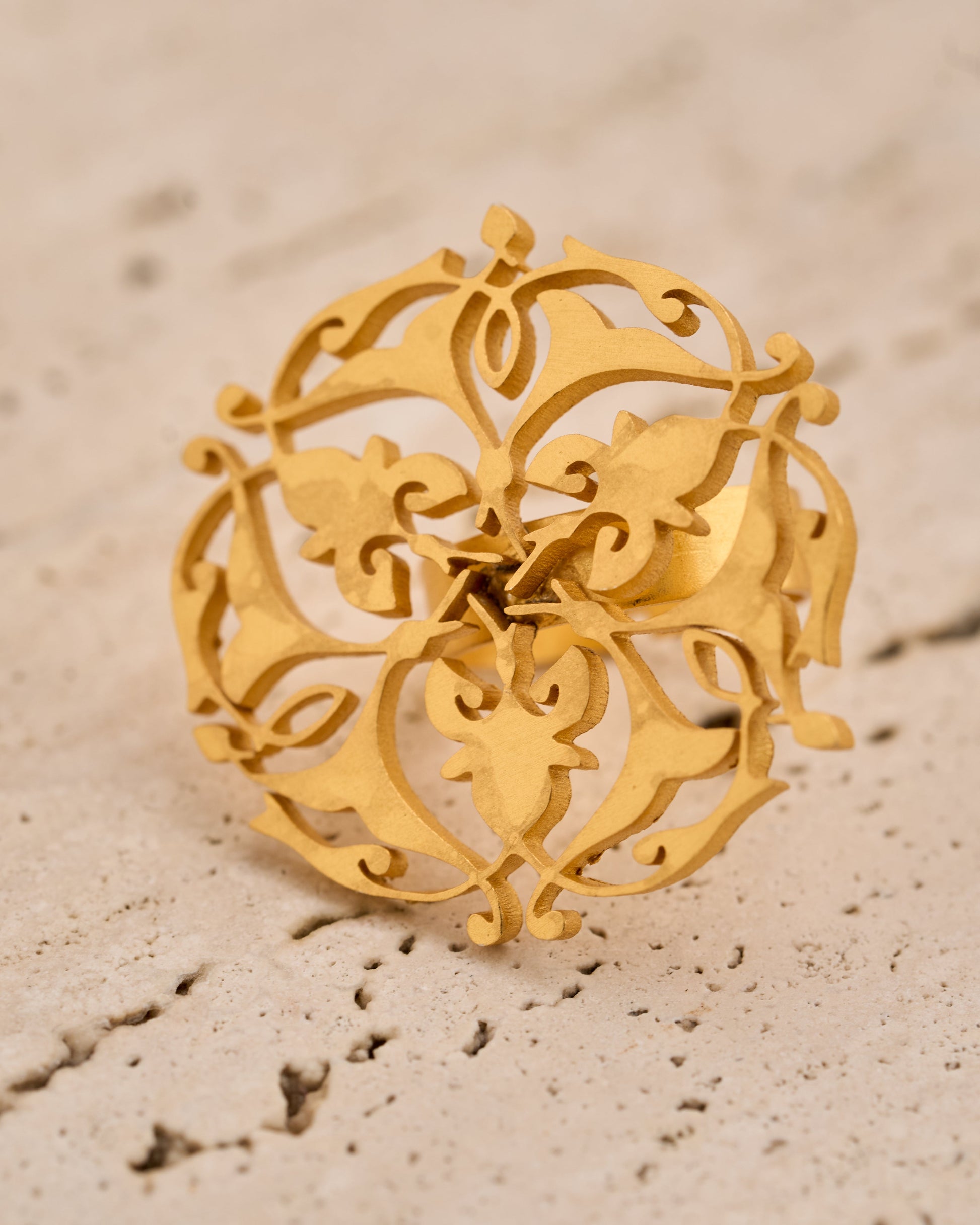 trueBrowns Gold-Polished Circle Ring | Swadesiicart