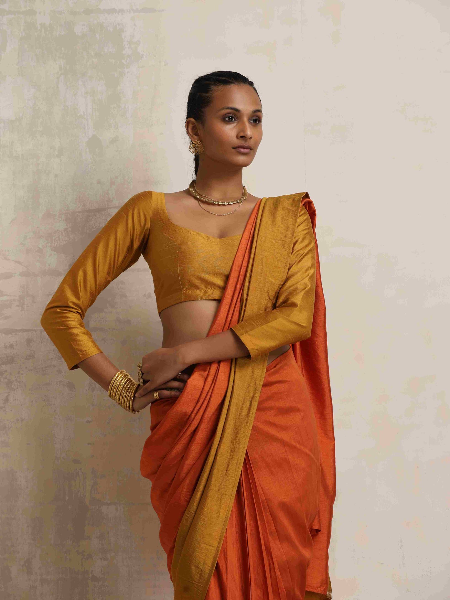 trueBrowns Orange Silk Ready To Wear Saree | Swadesiicart