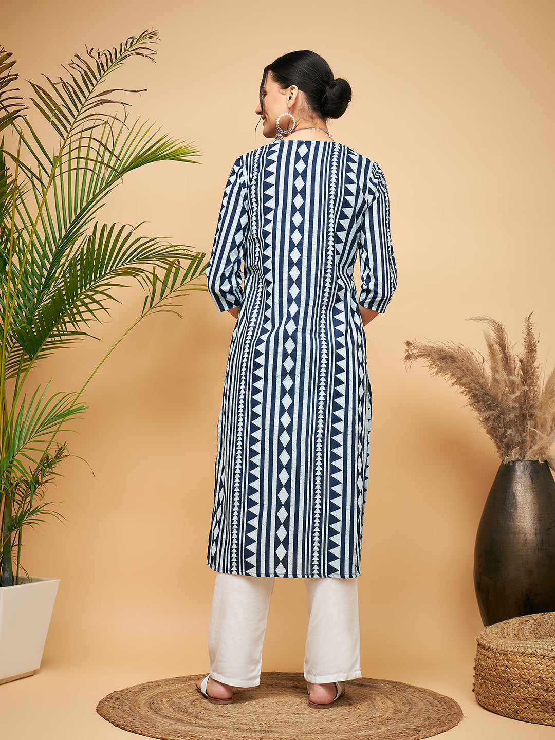 InWeave Women's White Navy Stripe Print Gota Straight Kurta - Swadesiicart