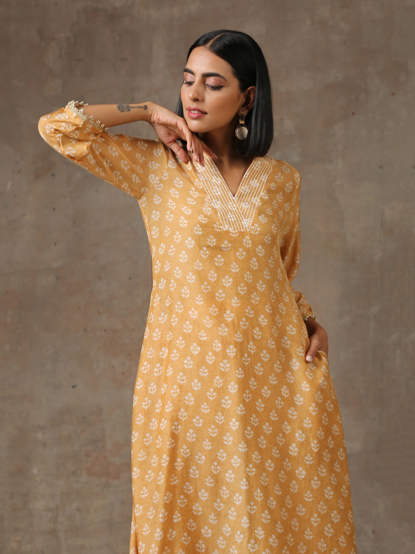 trueBrowns Beige White Flared Printed Silk Kurta Pant Set | Swadesiicart