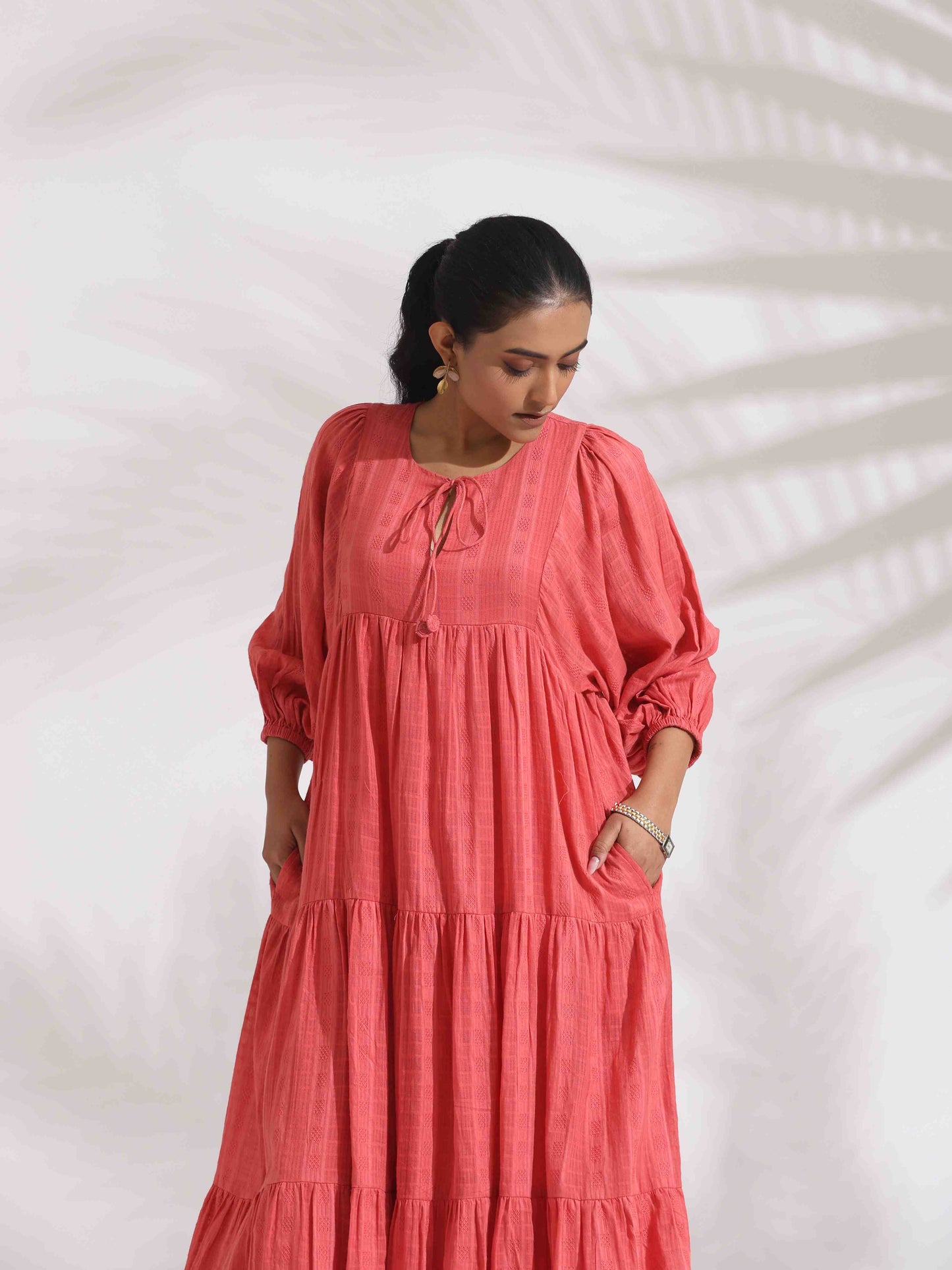 trueBrowns Pink Cotton Tier Dress | Swadesiicart