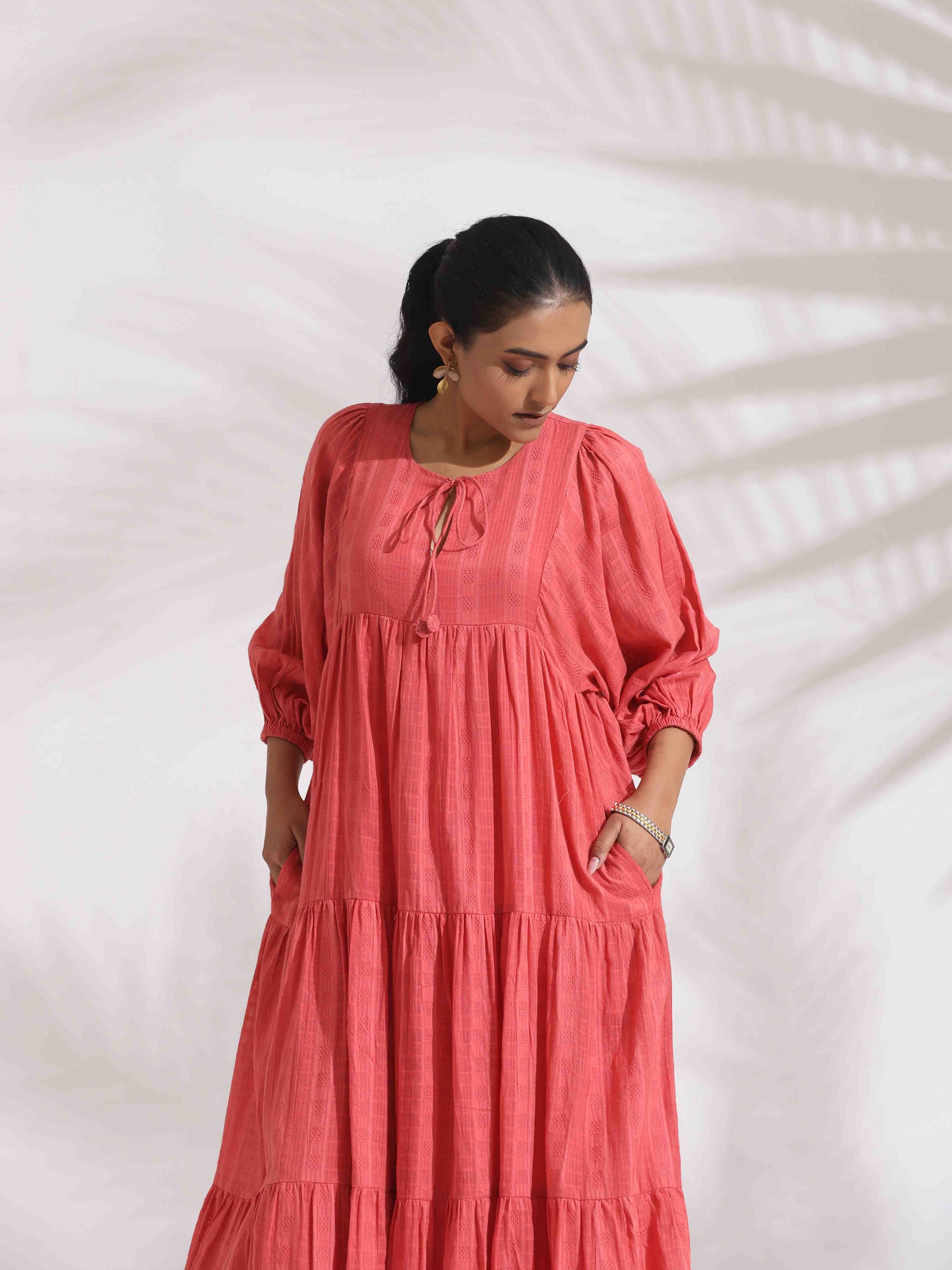 trueBrowns Pink Cotton Tier Dress | Swadesiicart