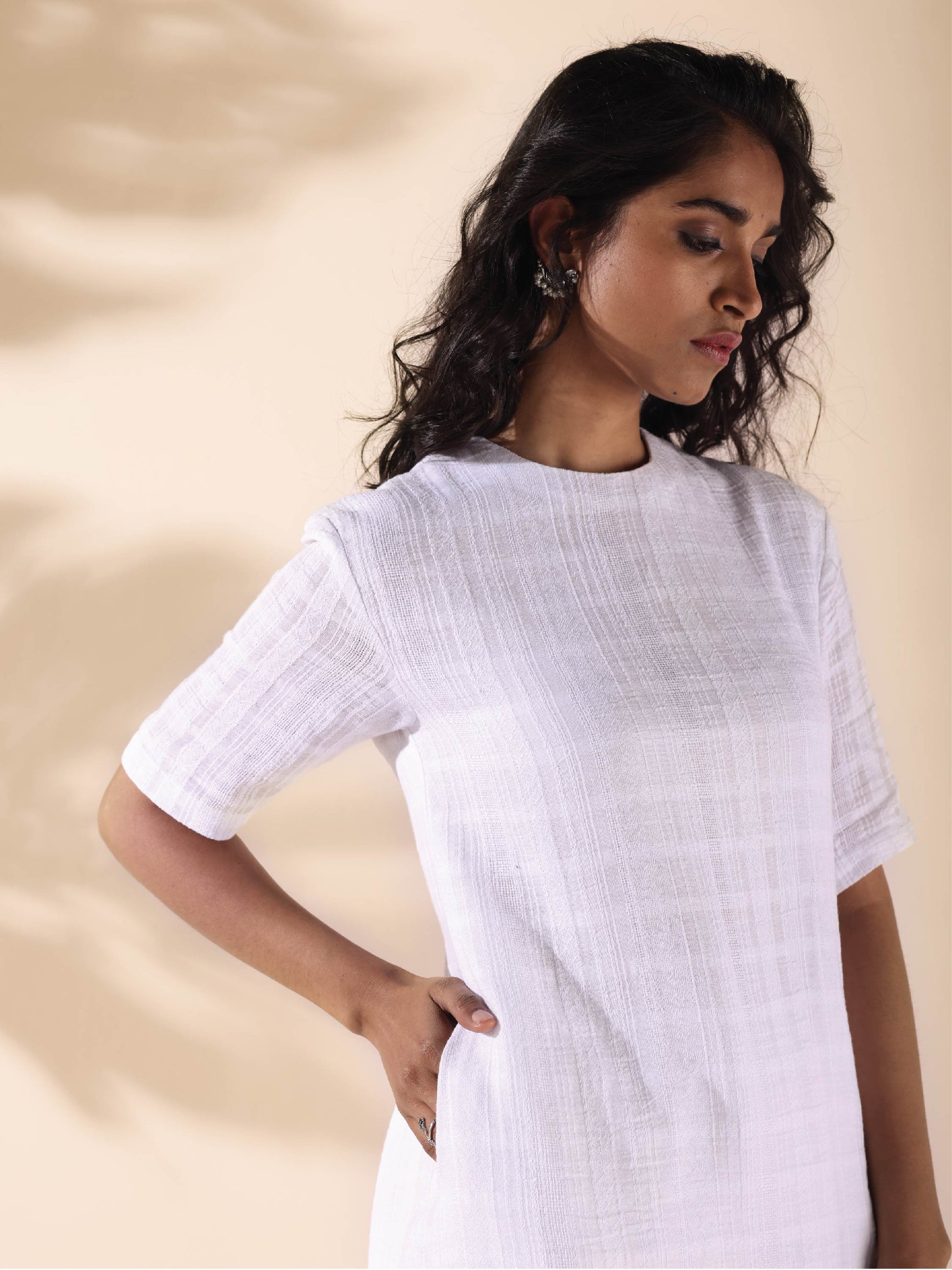 trueBrowns White Cotton Dobby Kurta Pant Set | Swadesiicart