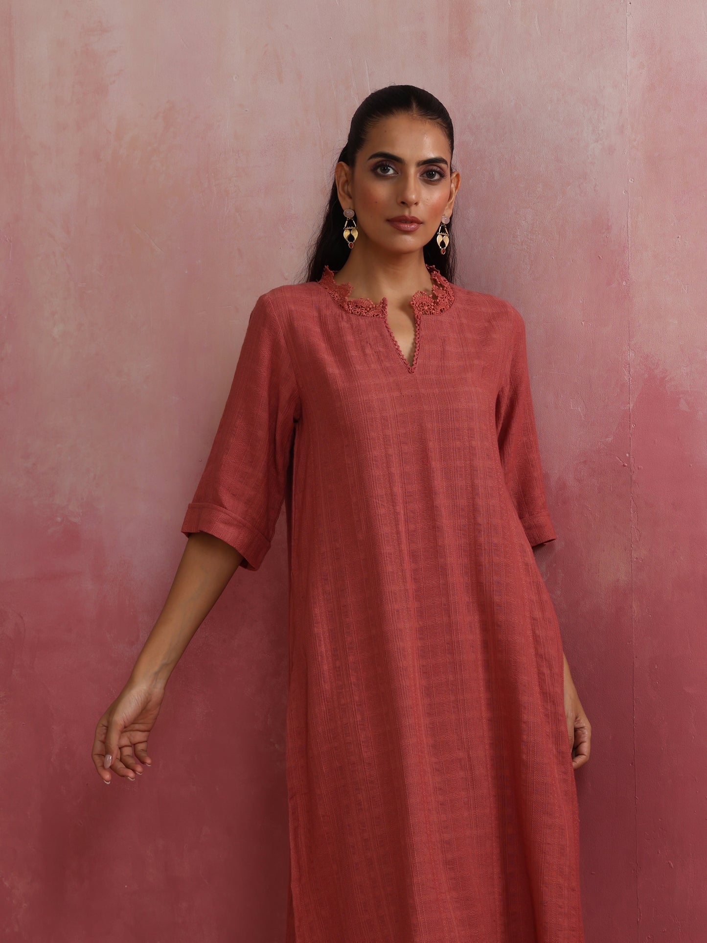 trueBrowns Peach High low Cotton Dobby Kurta Set | Swadesiicart