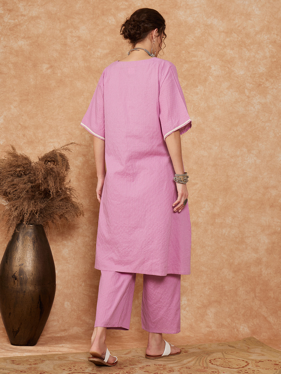 InWeave Women's Mauve Kantha Lace Wrok Kimono Sleeve Kurta Set - Swadesiicart