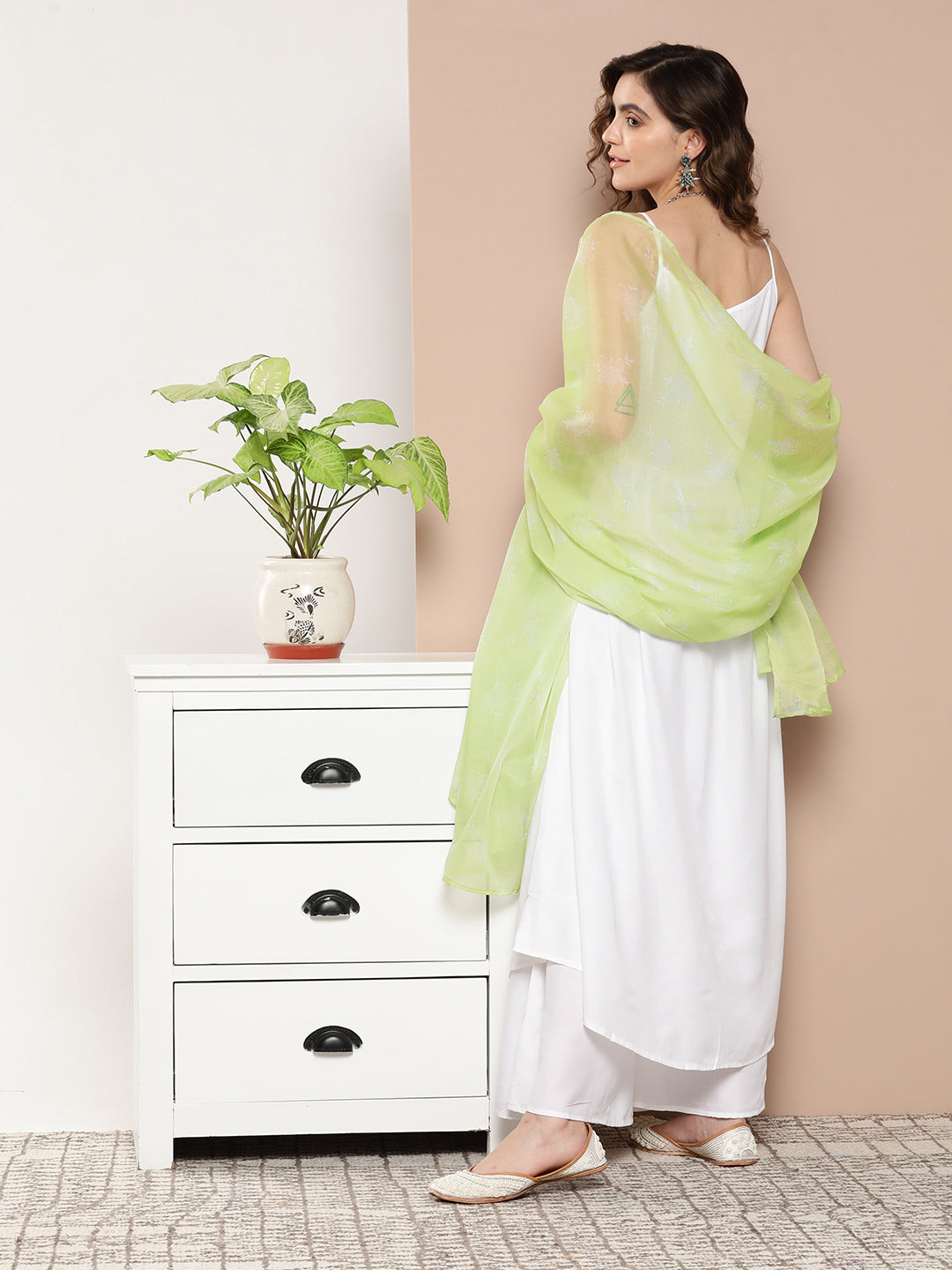 InWeave Women's Cream Strappy With Green White Chintz Organza Dupatta - Swadesiicart