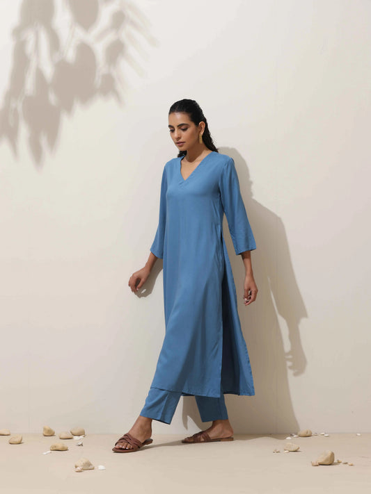 trueBrowns Blue Viscose Kurta Pant Set | Swadesiicart