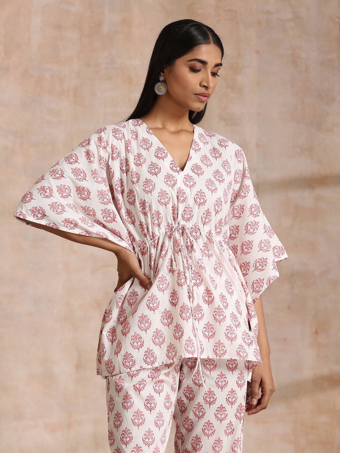 trueBrowns Pink Buta On White Block Print Cotton Kaftan Co-Ord Set - Swadesiicart