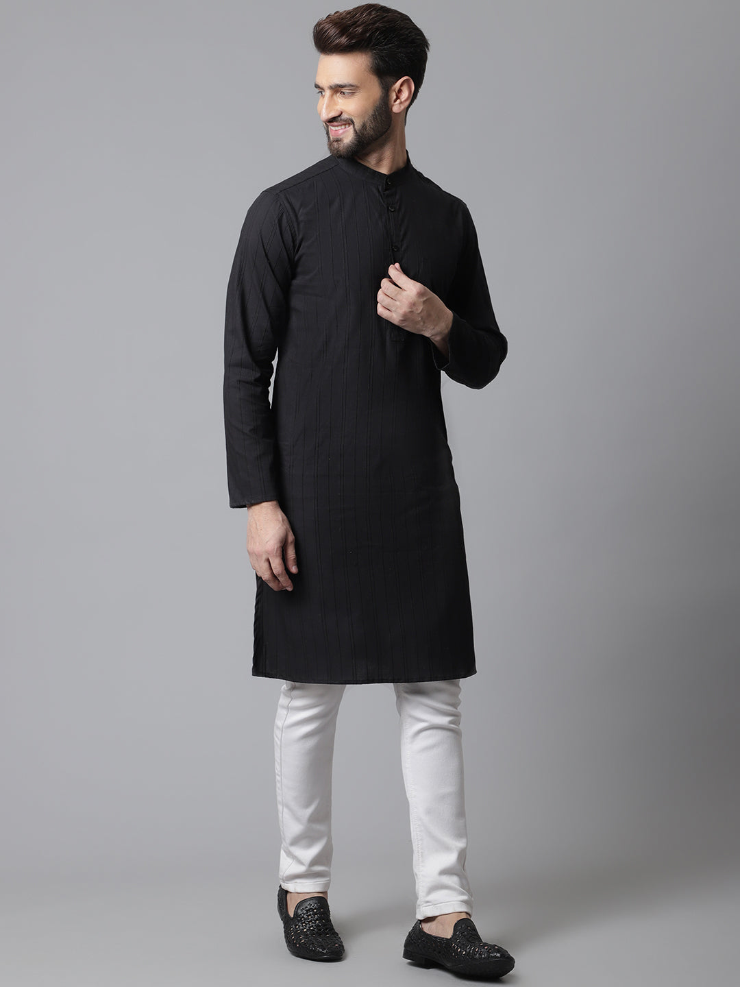Even Apparels Black Striped Kurta With Band Collar | Swadesiicart
