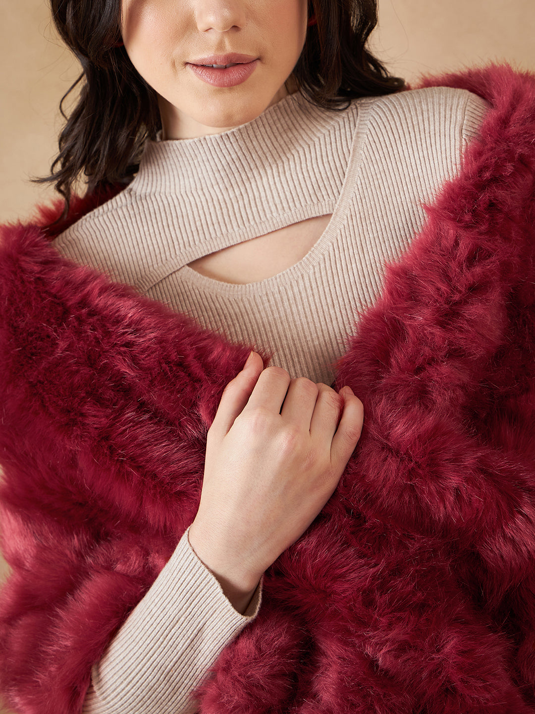 InWeave Women's Bright Rust Fur Cape - Swadesiicart