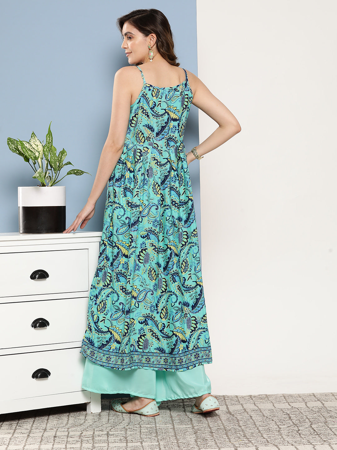 InWeave Women's Camelia Blue Pastel Print Strappy Kurta Set - Swadesiicart