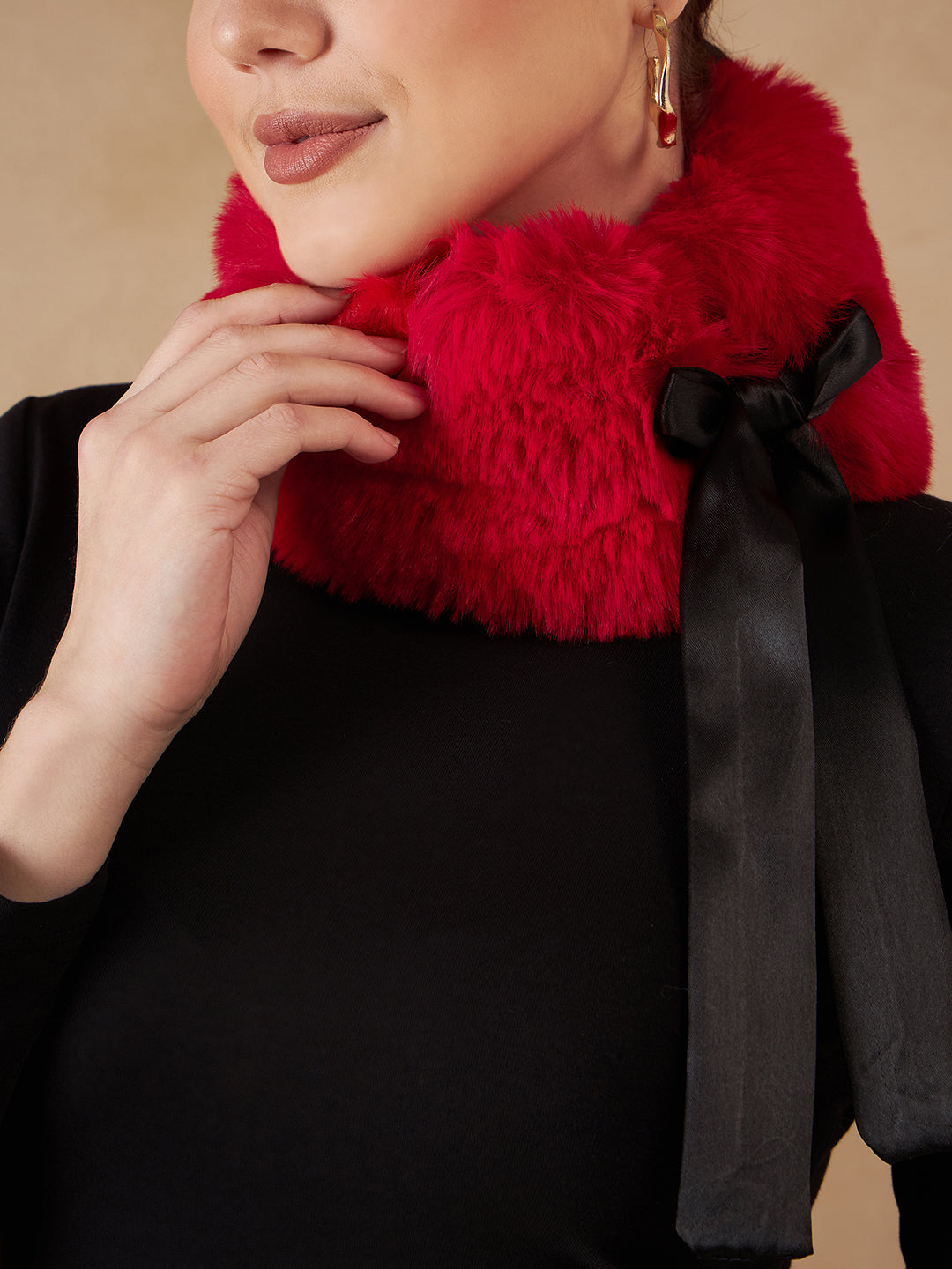 InWeave Women's Cherry Red Fur Neckpiece - Swadesiicart