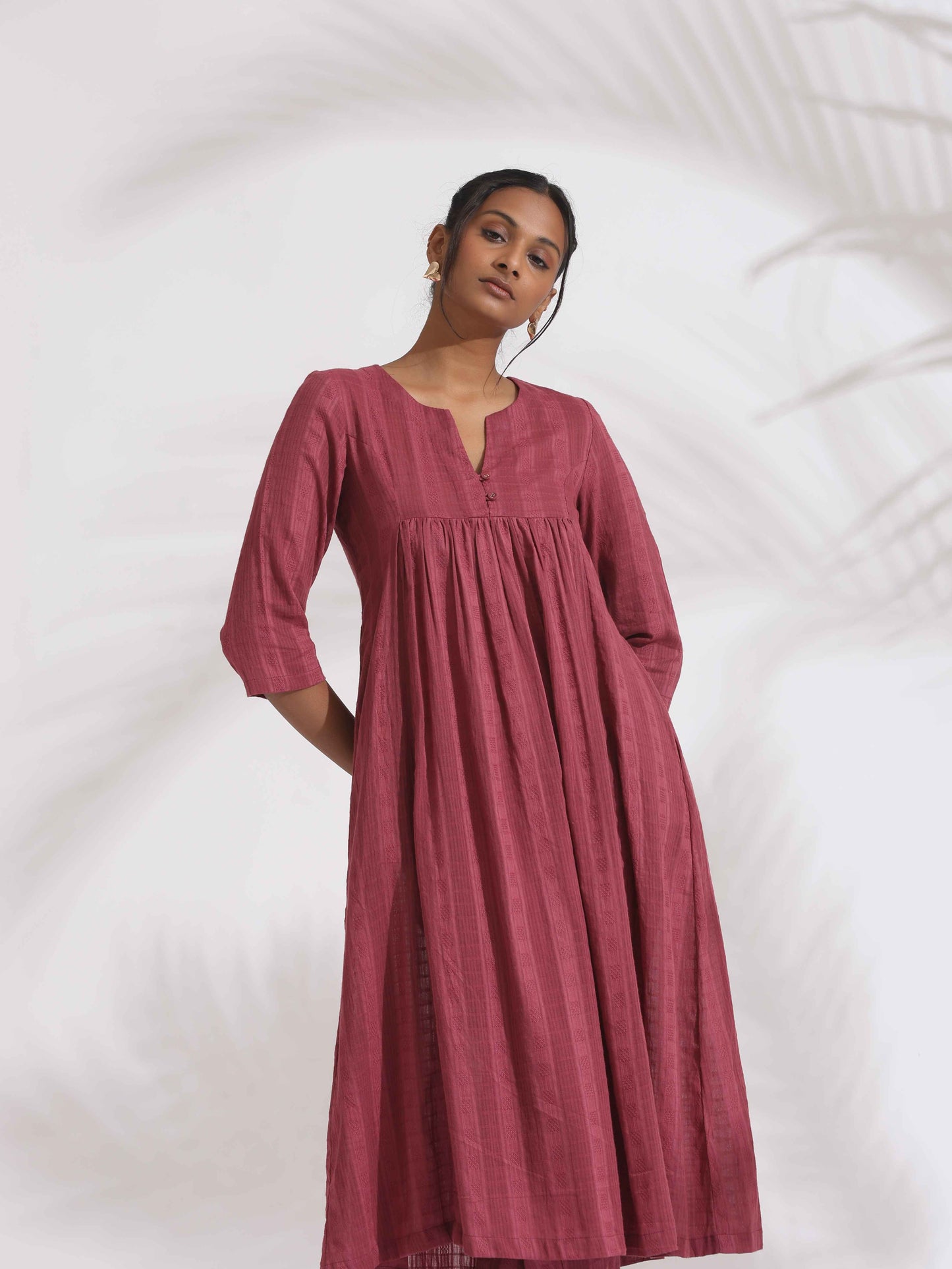 trueBrowns Maroon Cotton Flared Kurta Set | Swadesiicart