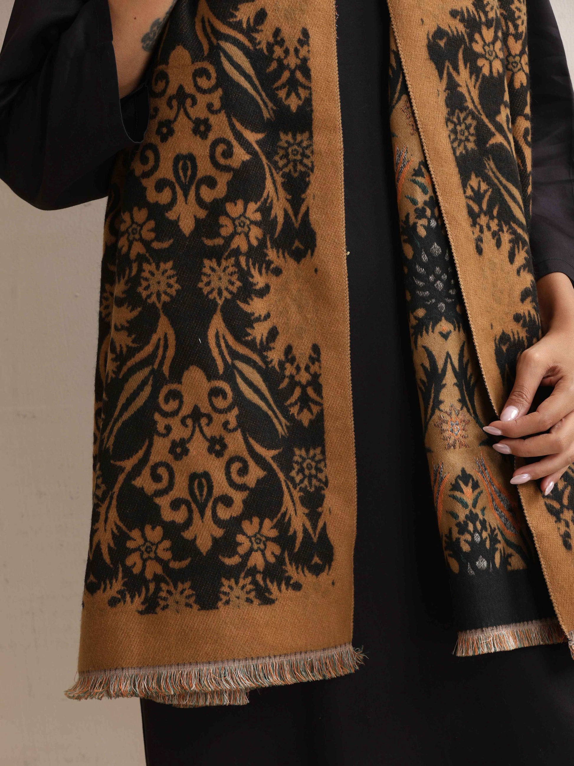 trueBrowns Brown Floral Reversible Woollen Stole | Swadesiicart