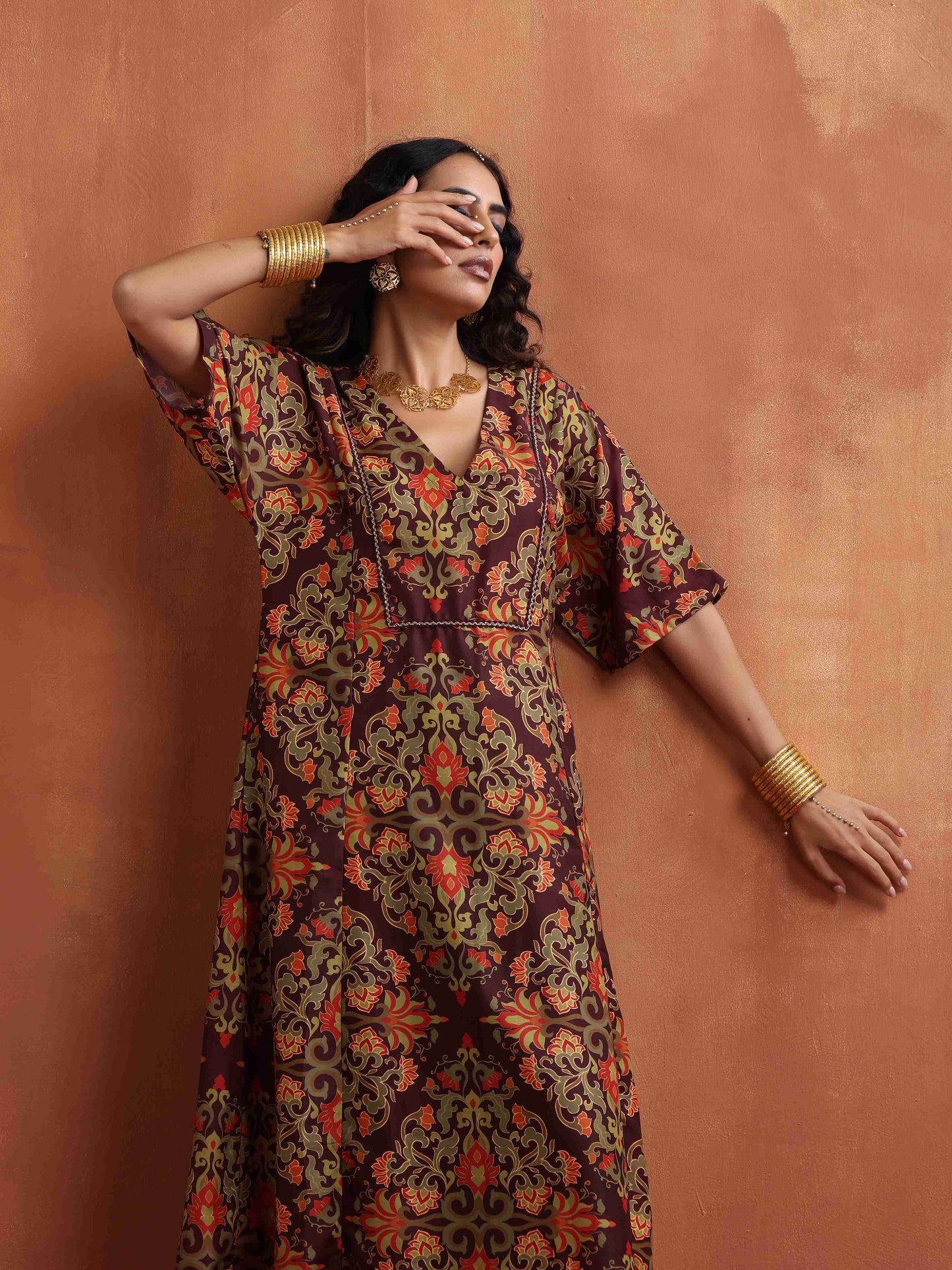 trueBrowns Brown Floral Print Kaftan Kurta Set | Swadesiicart