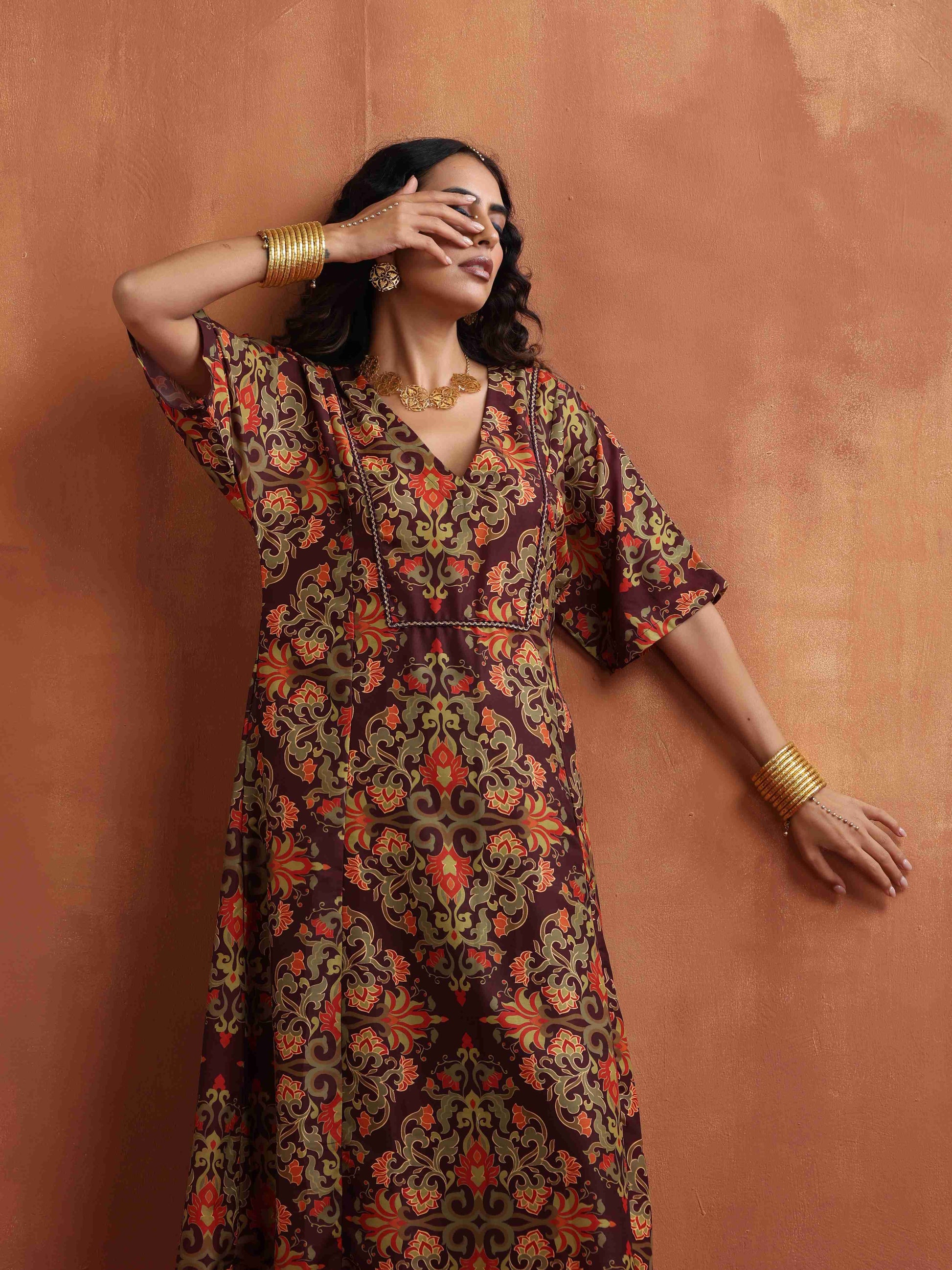 trueBrowns Brown Floral Print Kaftan Kurta Set | Swadesiicart