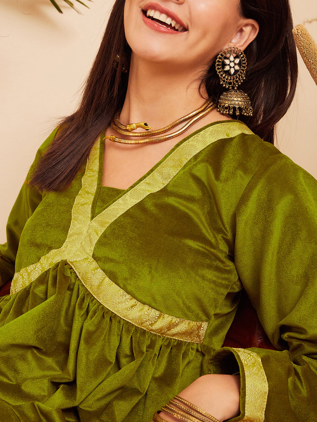 InWeave Women's Olive Mughal Shaan Style Velvet Short Kurta Set - Swadesiicart