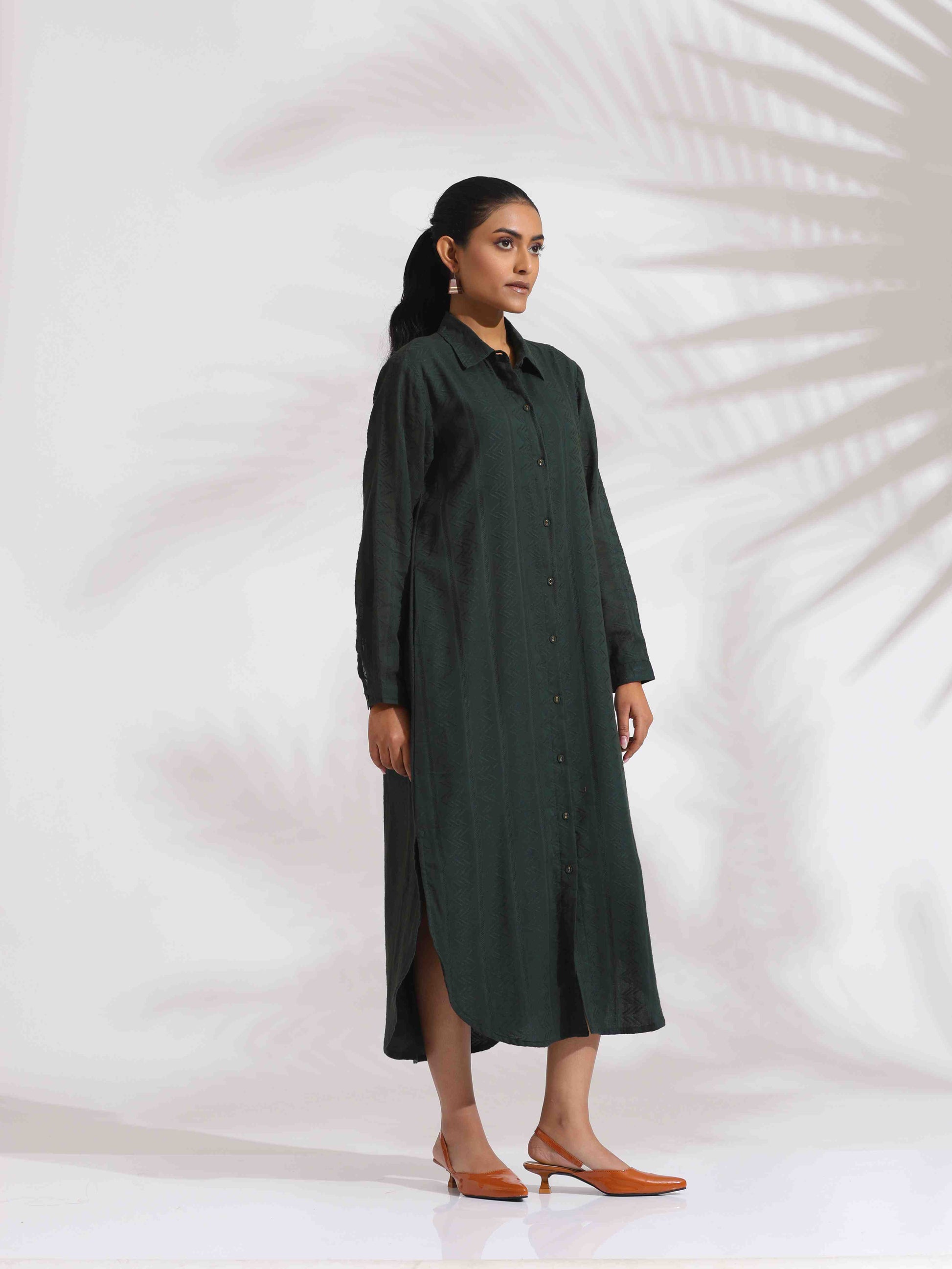 trueBrowns Green Cotton Shirt Dress | Swadesiicart