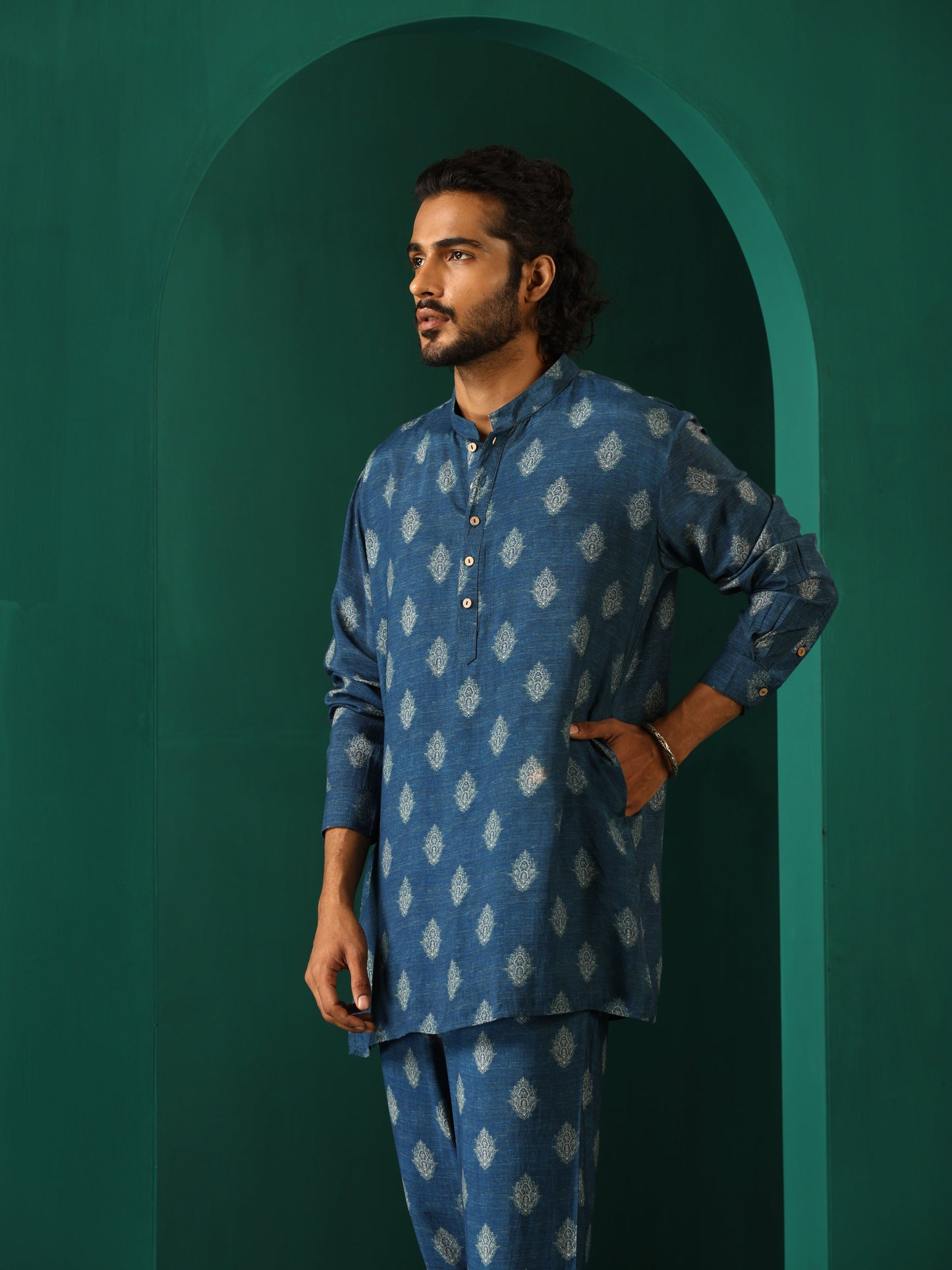 trueBrowns Men's Blue Floral Muslin Silk Printed Co-ord Set - Swadesiicart