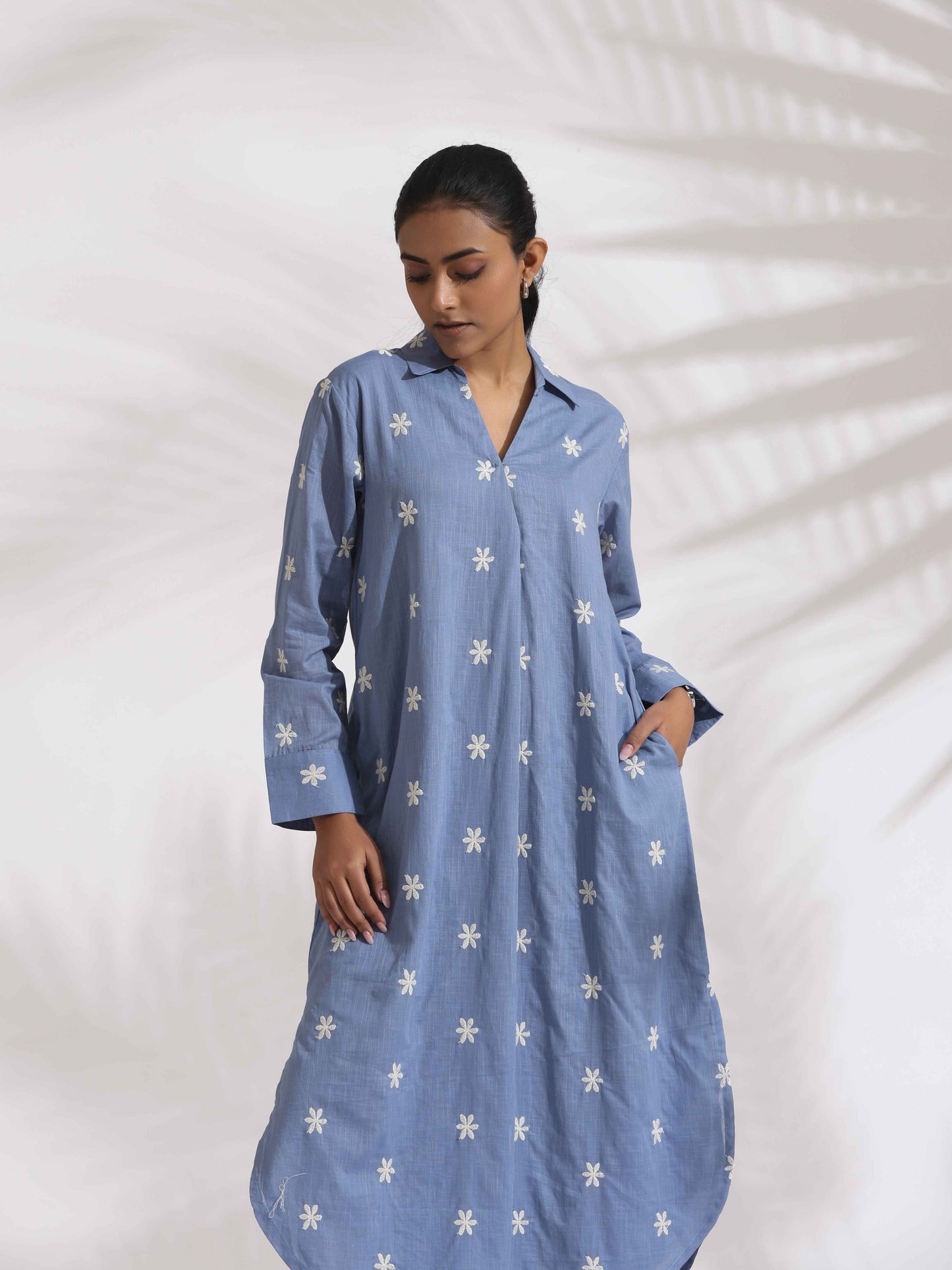trueBrowns Blue Cotton Floral Embroidered Dress | Swadesiicart
