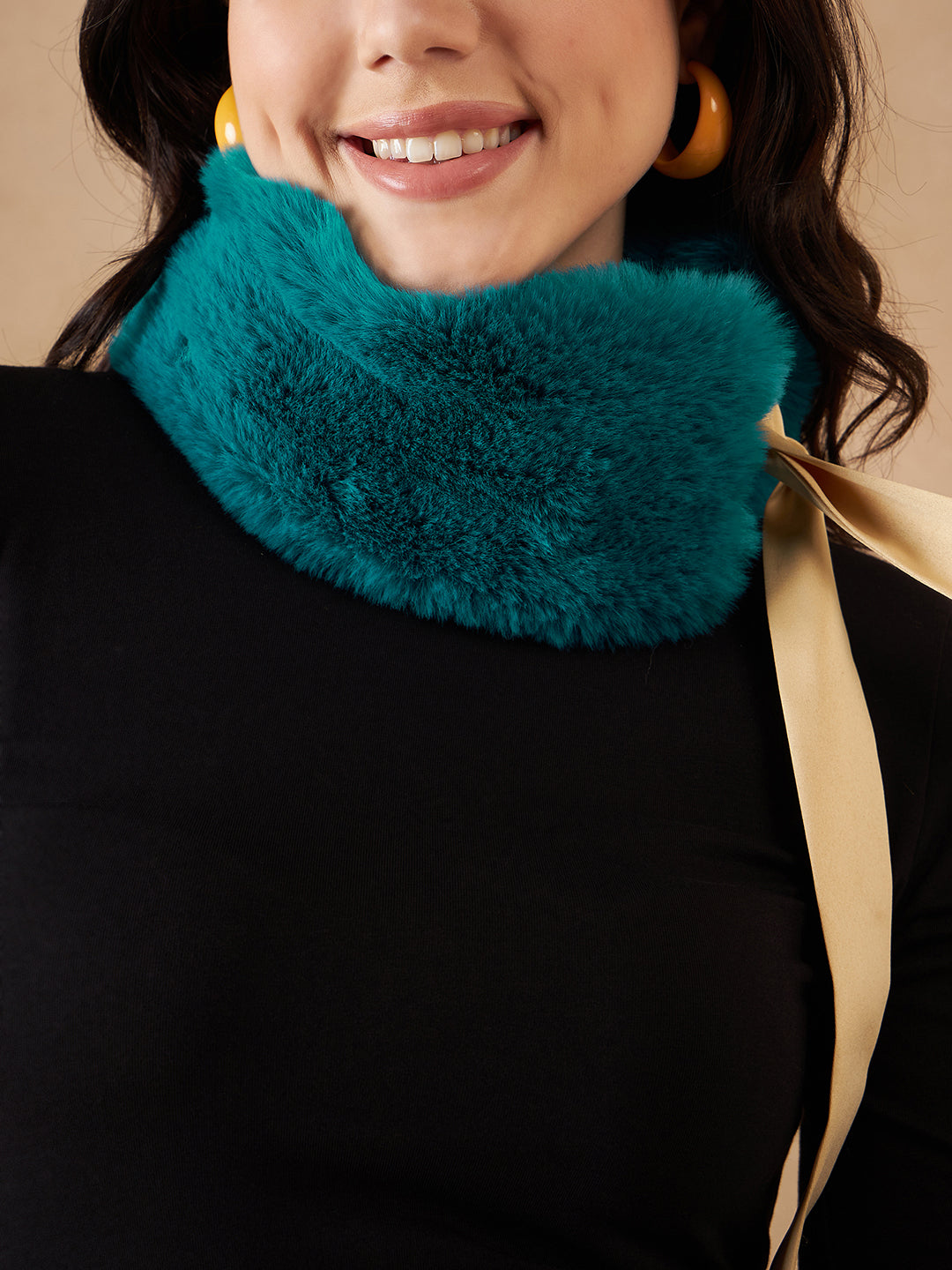 InWeave Women's Cyan Blue Fur Neckpiece - Swadesiicart