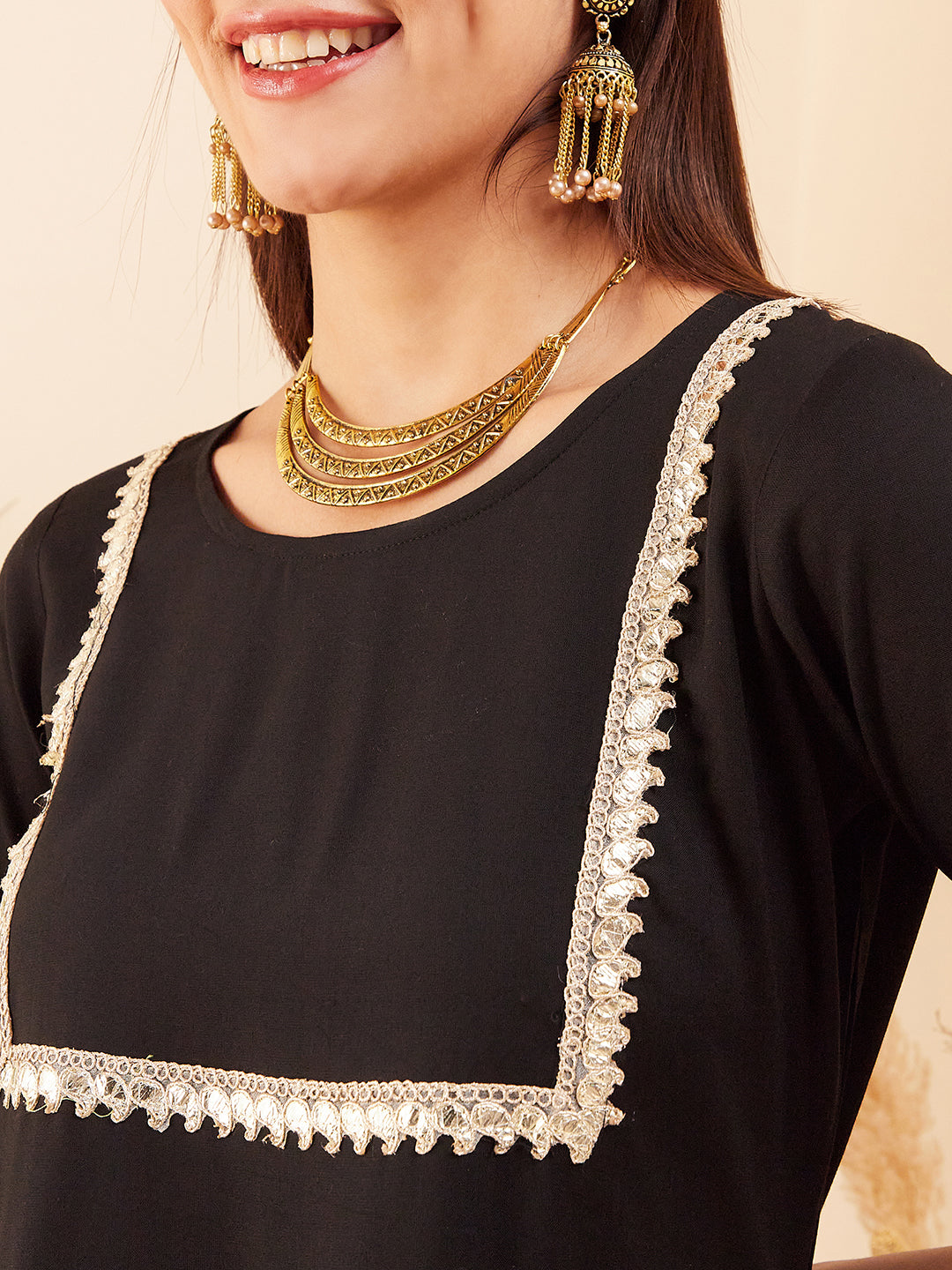InWeave Women's Black Round Neck Square Gota Work Kurta Pant Set - Swadesiicart
