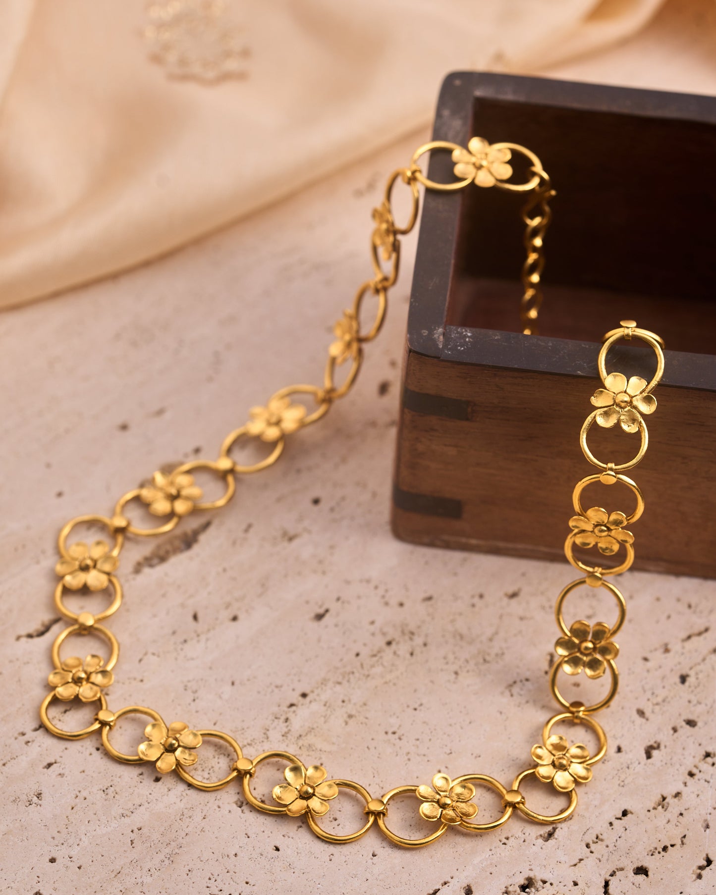 trueBrowns Gold-Polished Floral Necklace | Swadesiicart