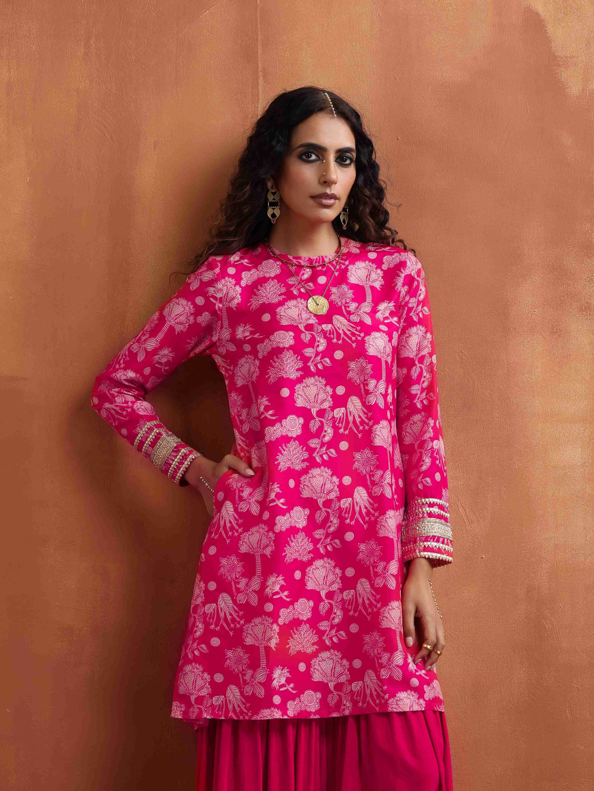 trueBrowns Red Print Sharara Set | Swadesiicart