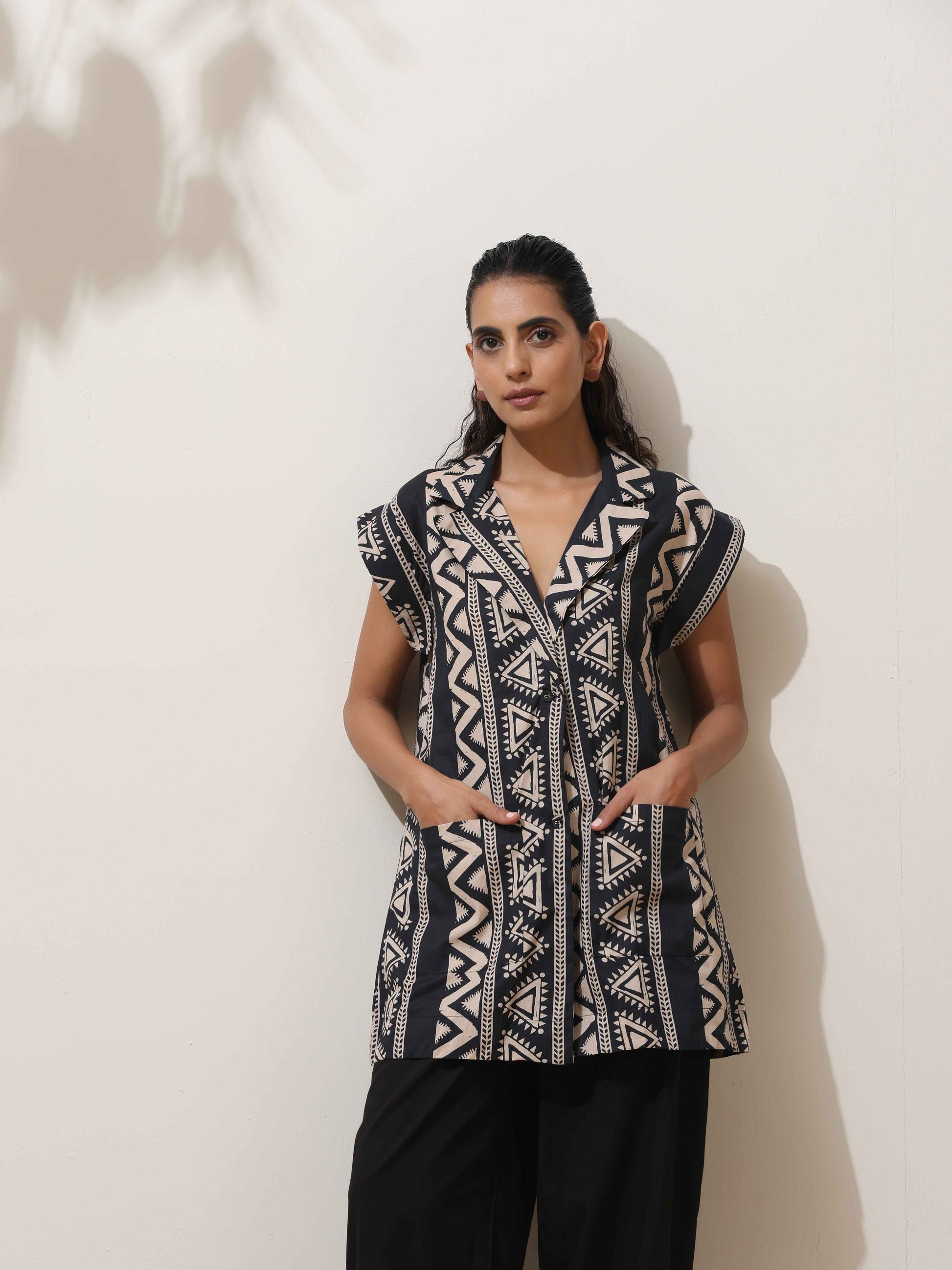 trueBrowns Beige Cotton Geometric Print Jacket Co-ord Set - Swadesiicart